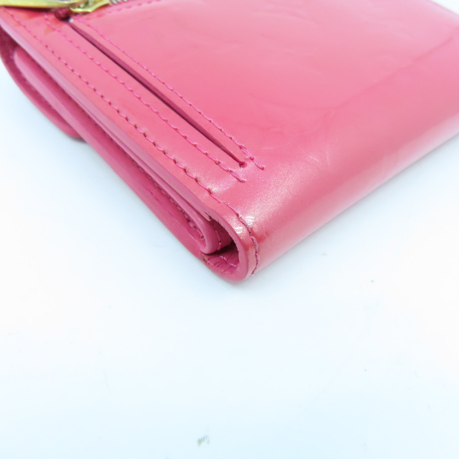 LOUIS VUITTON Vernis Wallet gold buckle wallet pink