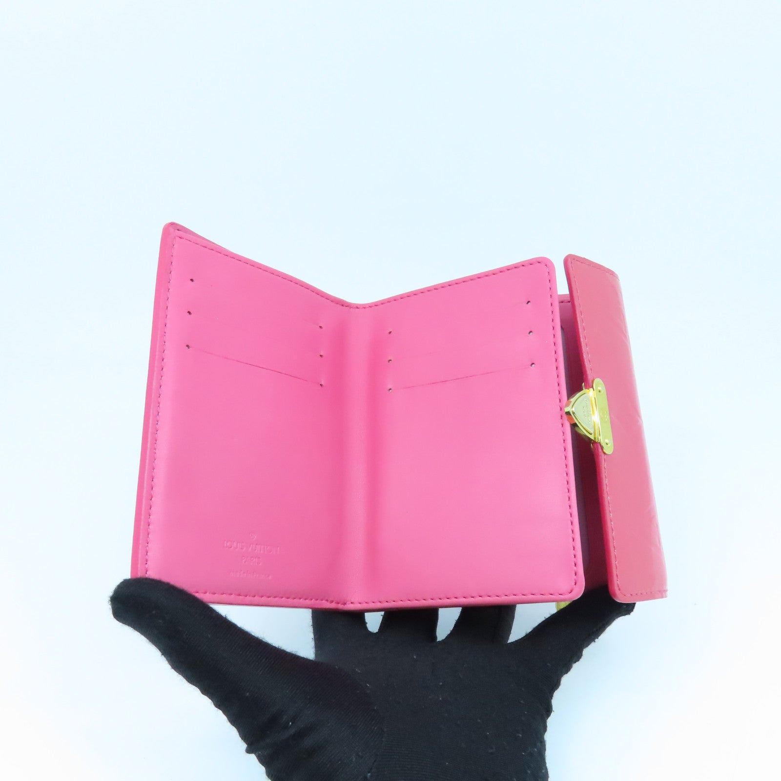LOUIS VUITTON Vernis Wallet gold buckle wallet pink