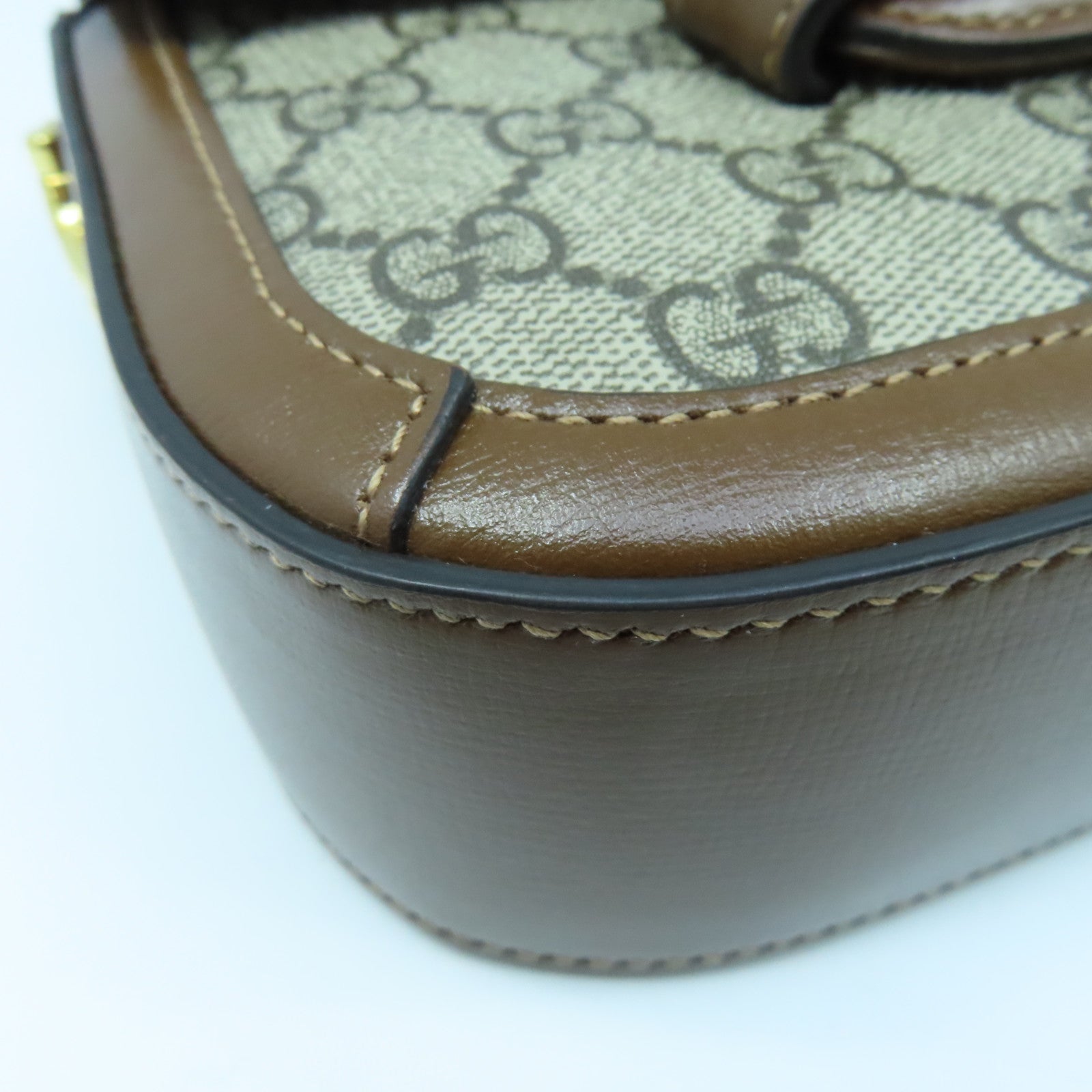 GUCCI 塗層皮革1955 Horsebit Mini金扣肩背袋啡色