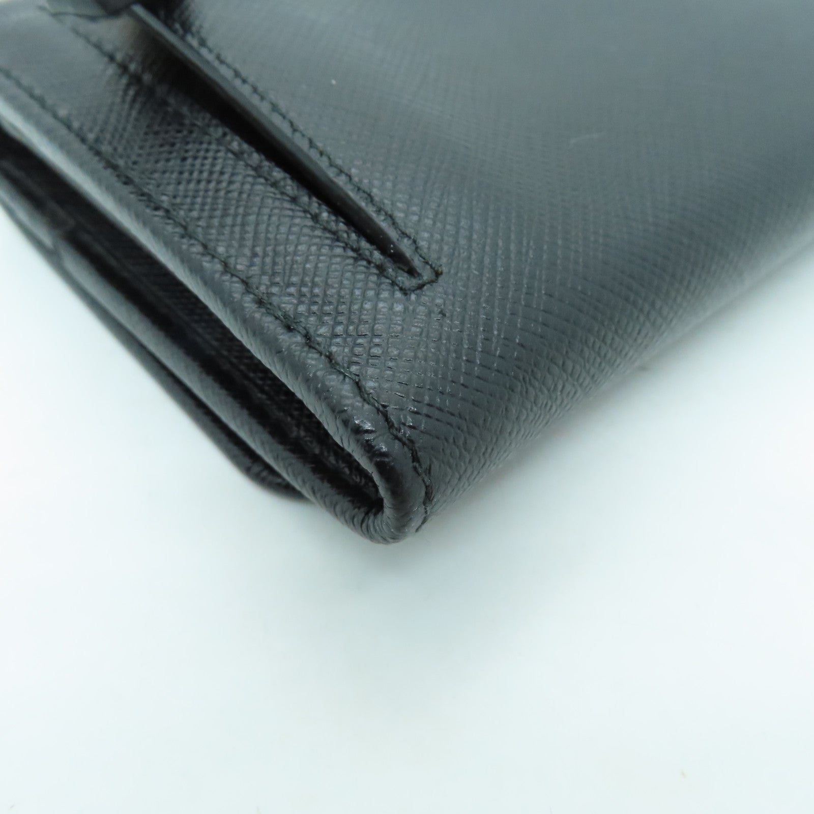 PRADA Saffiano皮革Long Wallet金扣長錢包黑色