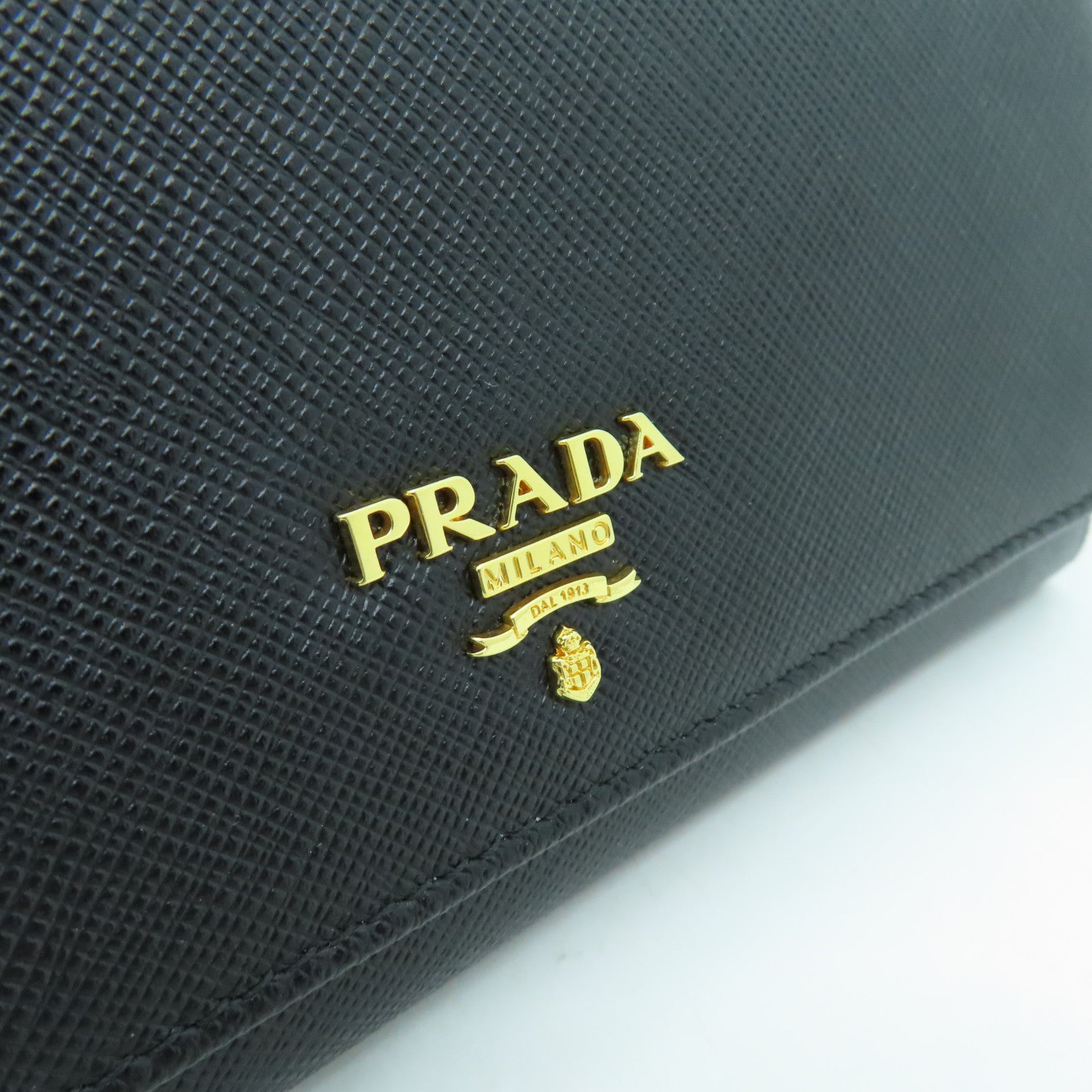 PRADA Saffiano皮革Long Wallet金扣長錢包黑色