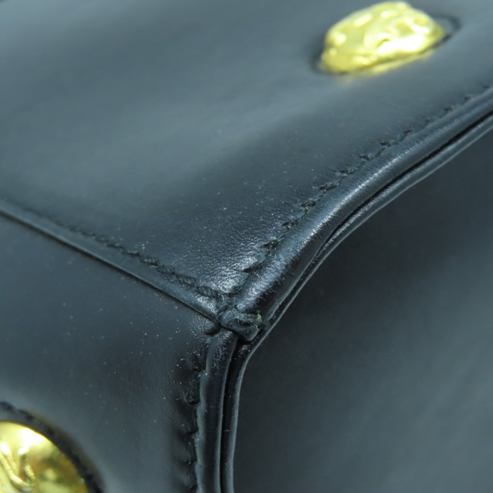 Salvatore Ferragamo Leather Shoulder Bag Gold Buckle Black