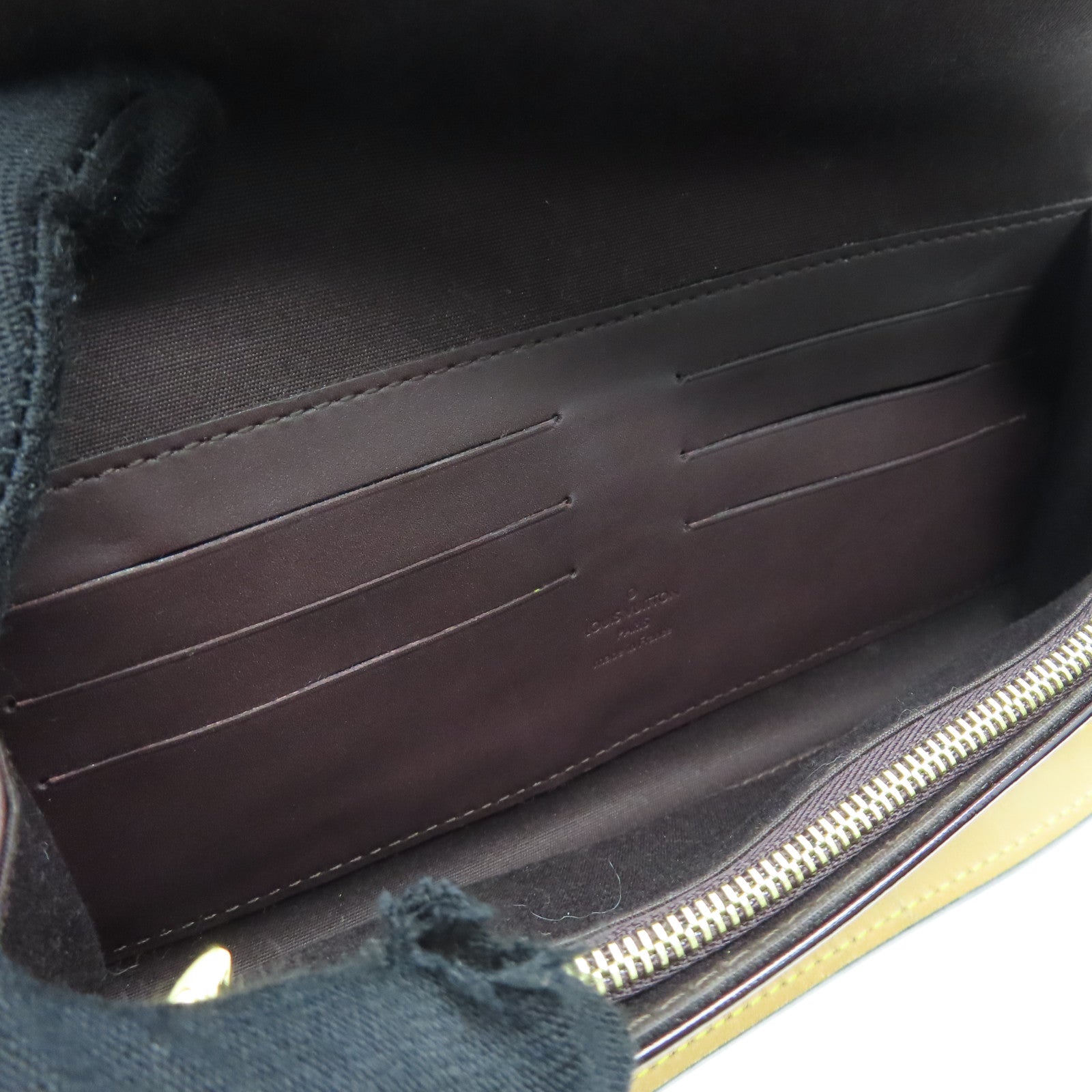 LOUIS VUITTON Monogram Vernis Sunset Boulevard Gold Buckle Shoulder Bag Burgundy