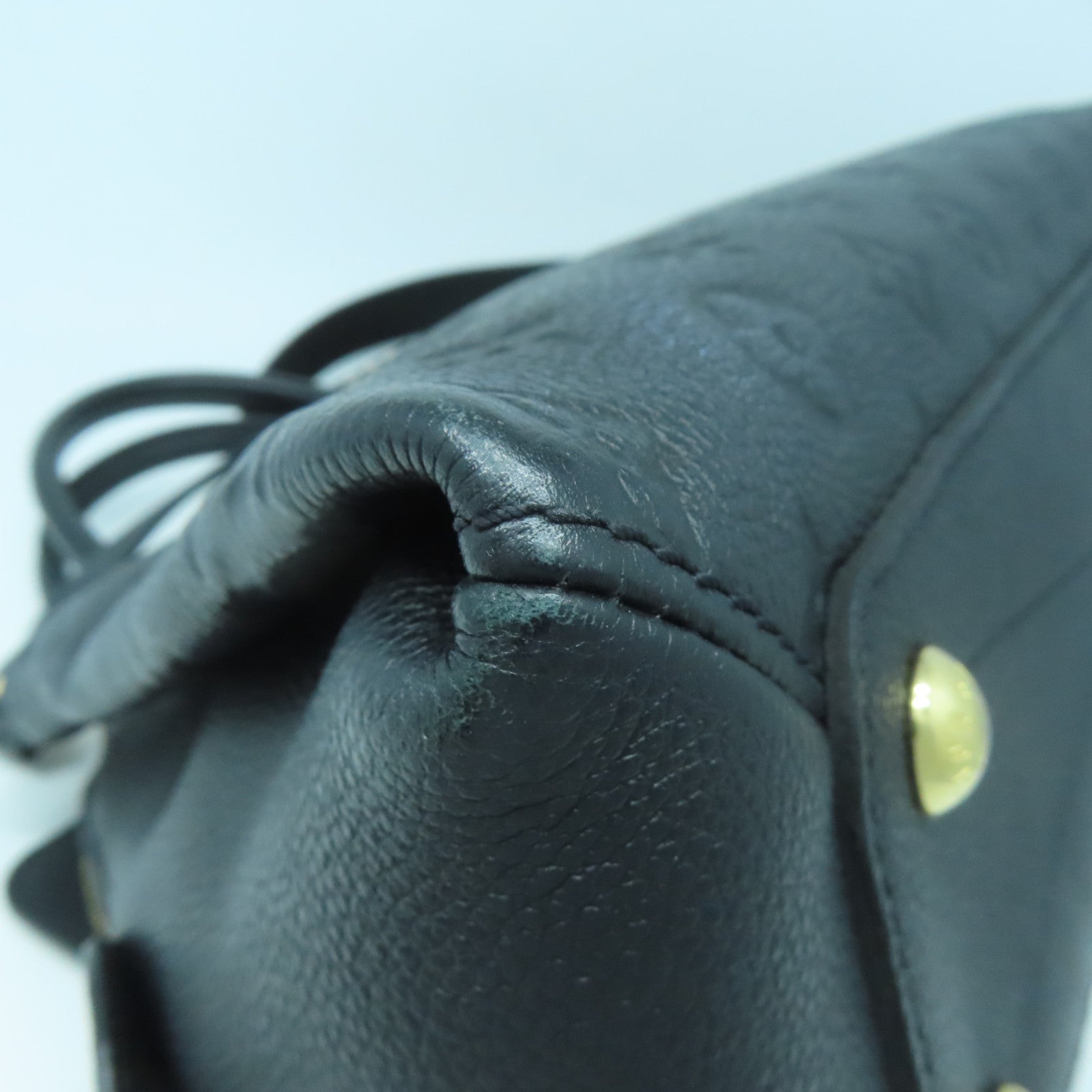 LOUIS VUITTON Monogram Empreinte Vosges MM金扣手挽肩背兩用袋黑色