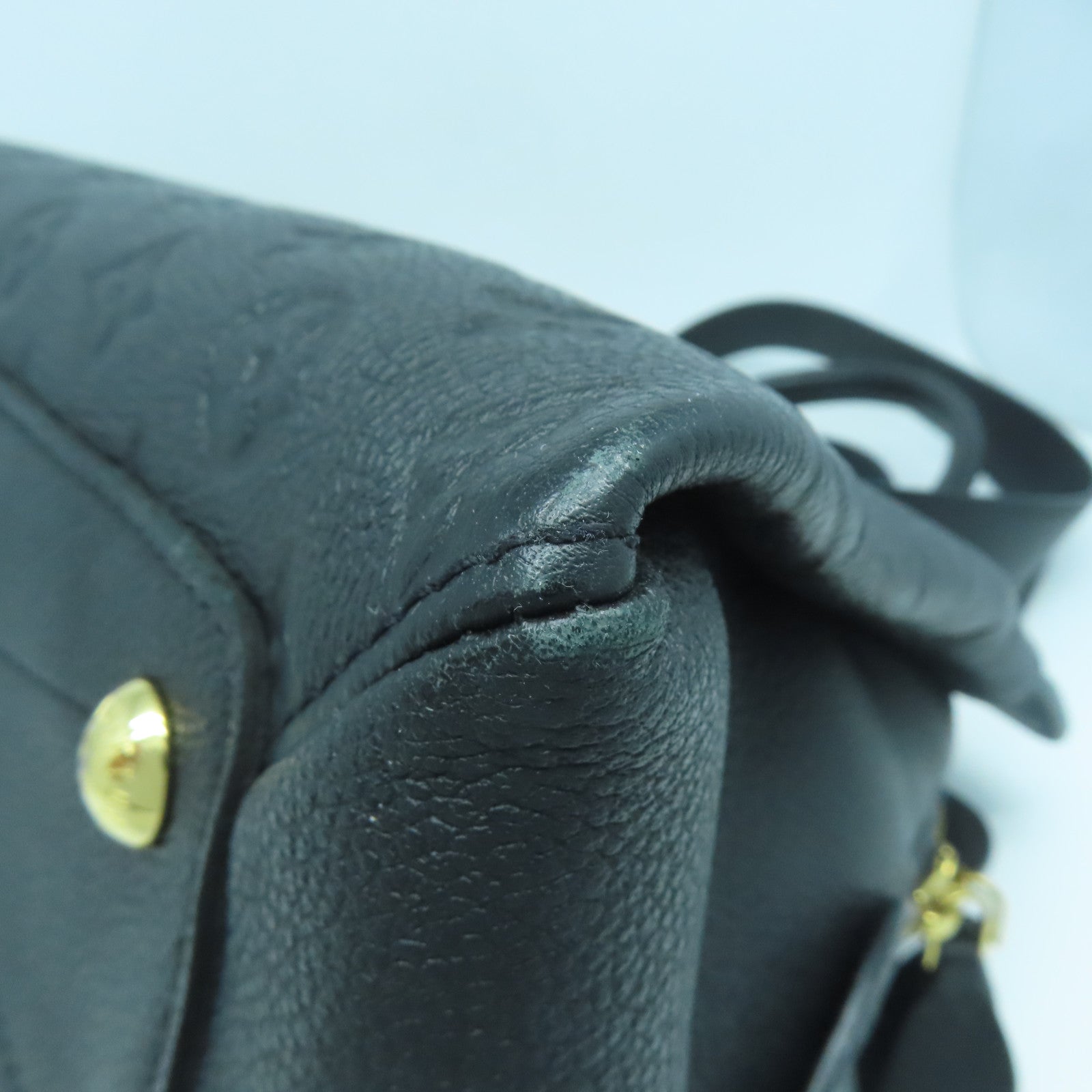 LOUIS VUITTON Monogram Empreinte Vosges MM金扣手挽肩背兩用袋黑色
