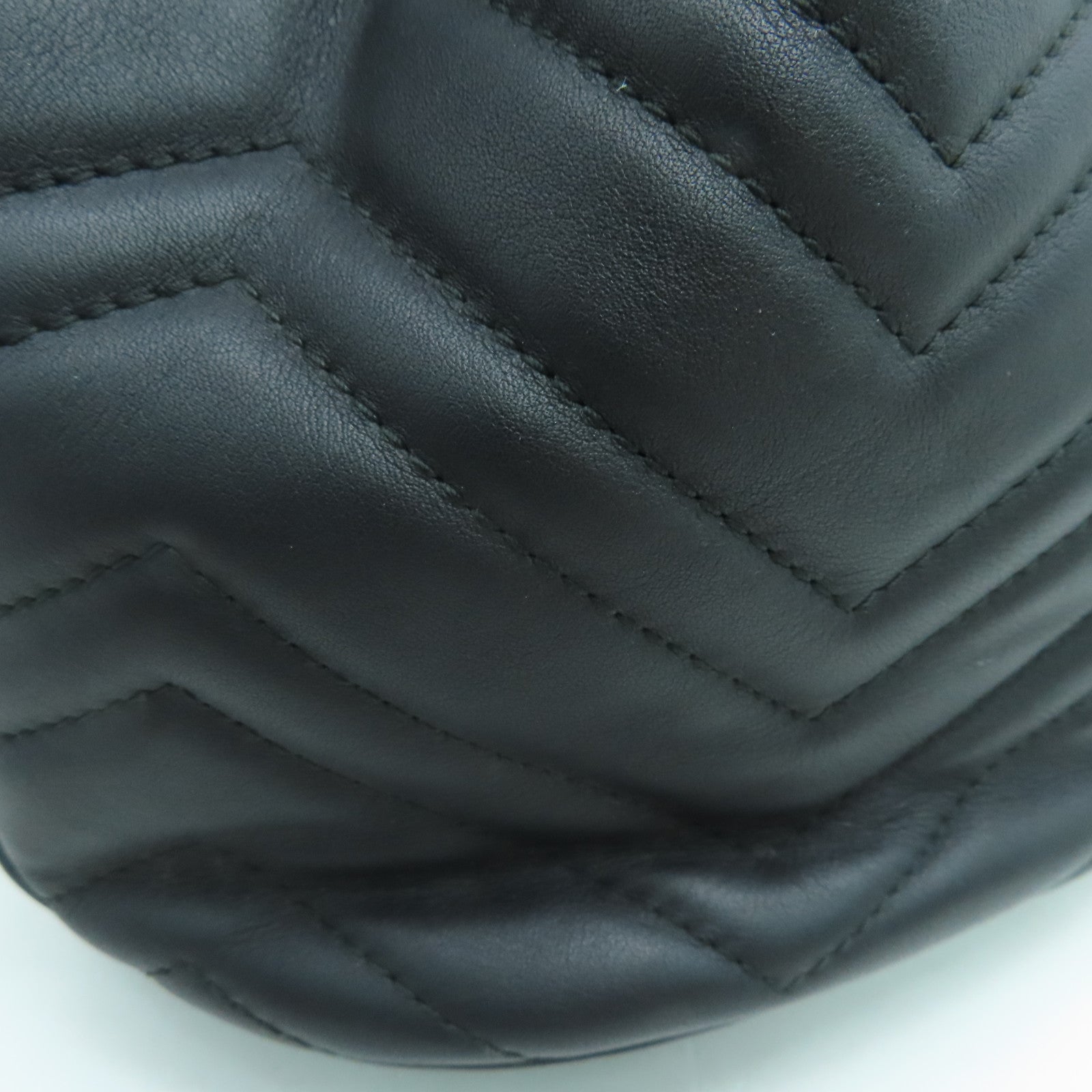 GUCCI 斜纹牛皮皮革Shoulder Bag金扣肩背袋黑色