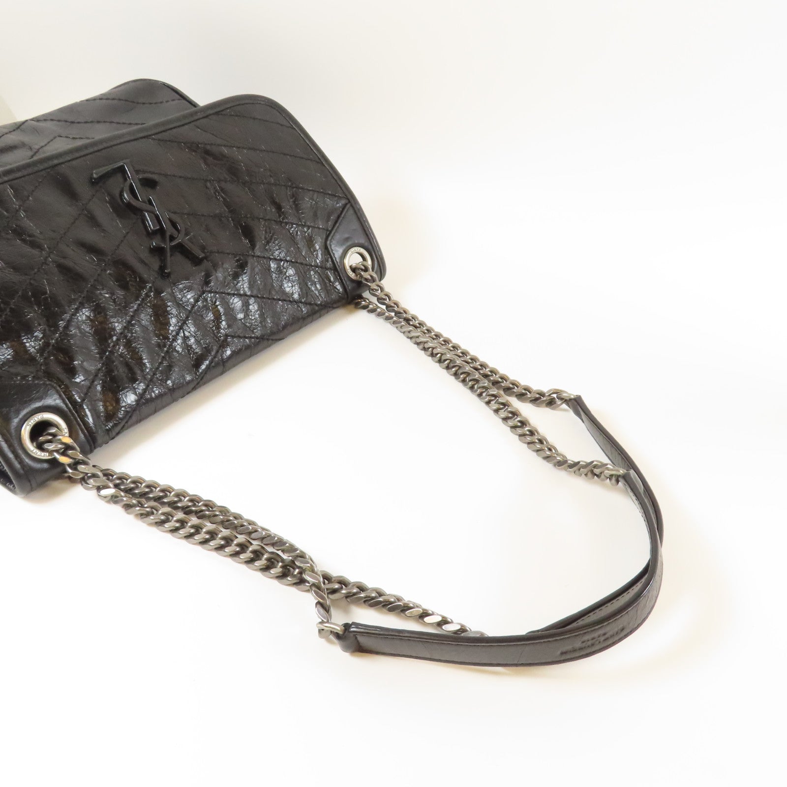 SAINT LAURENT 牛皮皮革Niki Bag黑扣鏈帶肩背袋黑色