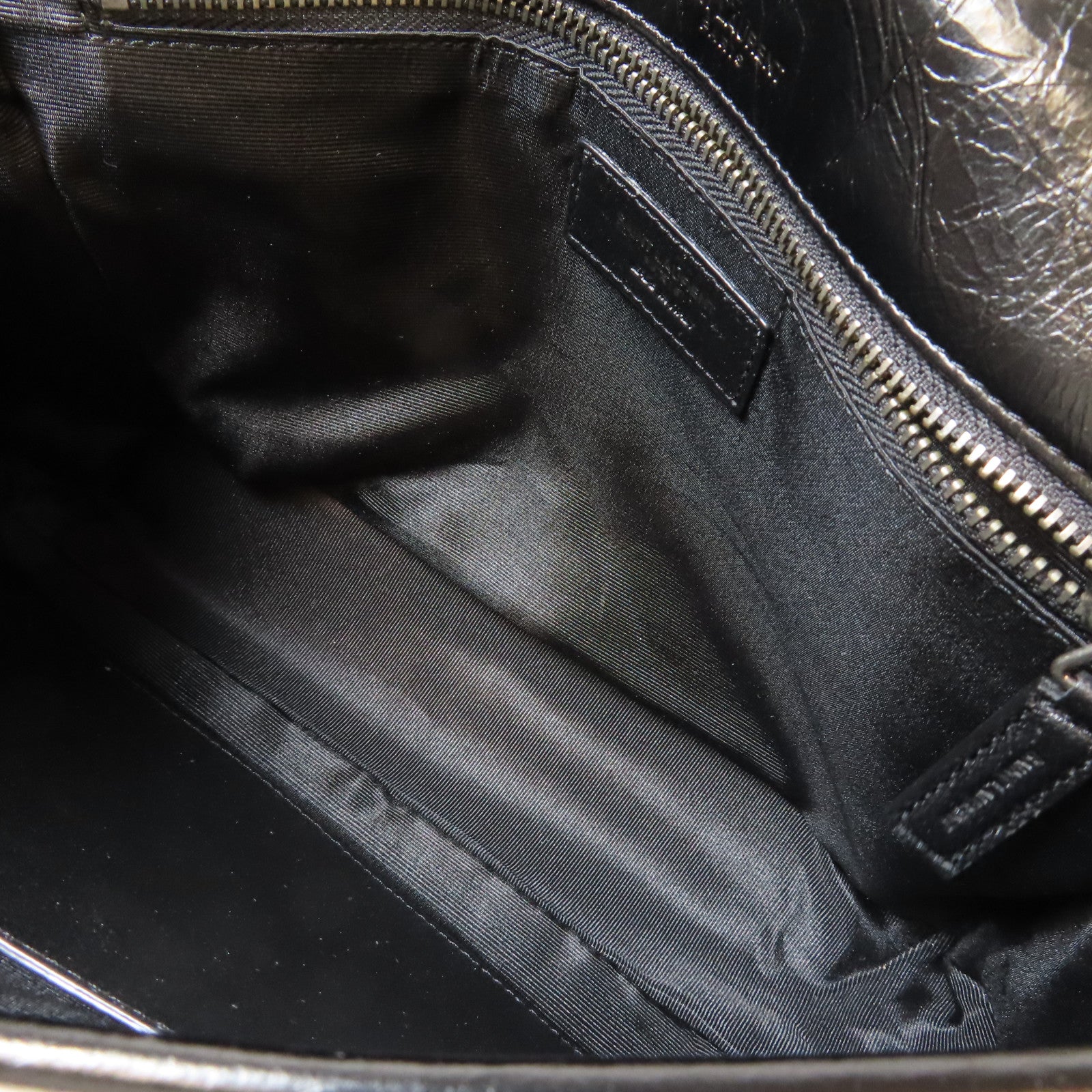 SAINT LAURENT 牛皮皮革Niki Bag黑扣鏈帶肩背袋黑色