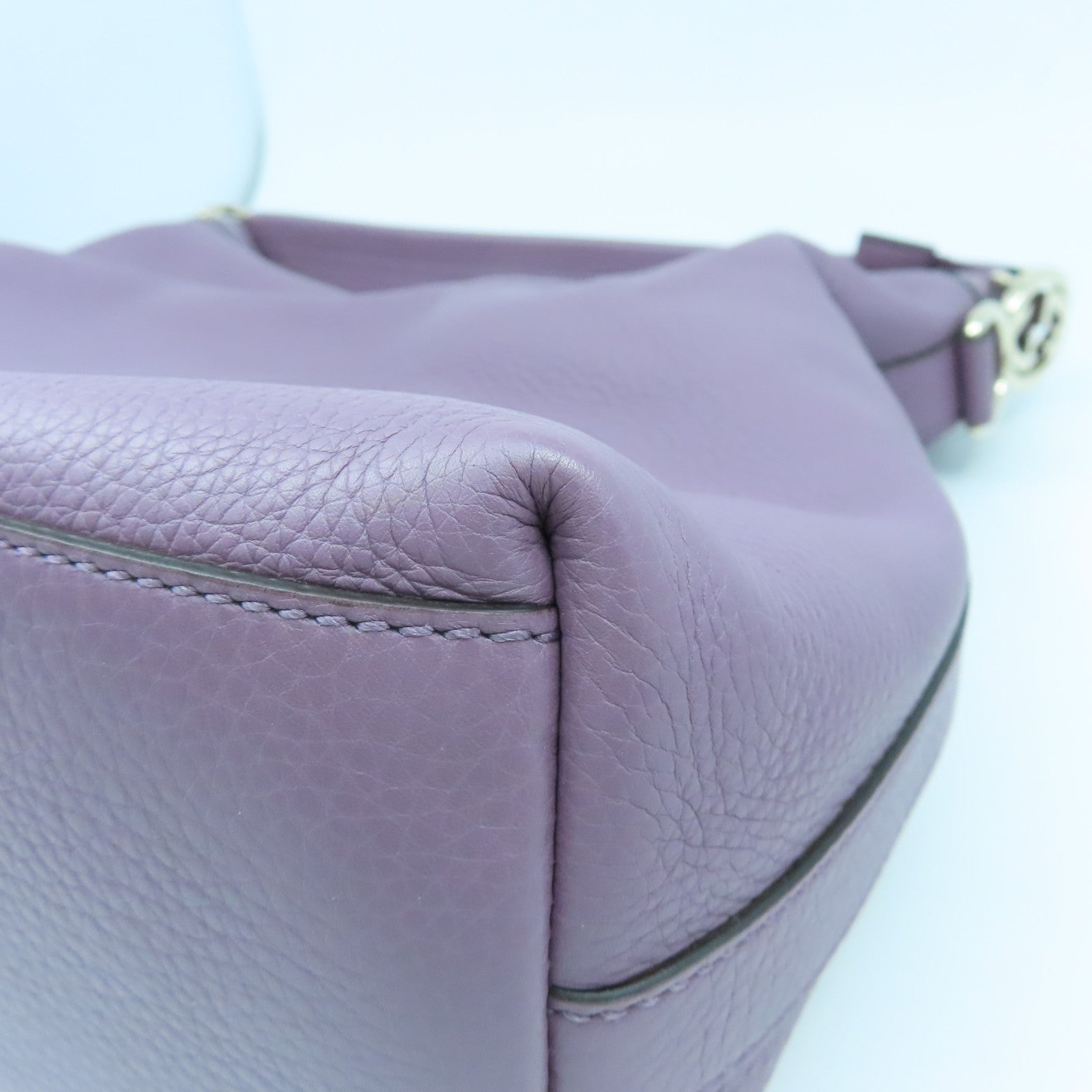 GUCCI Cowhide Leather Shoulder Bag Silver Buckle Handle Shoulder Bag Purple