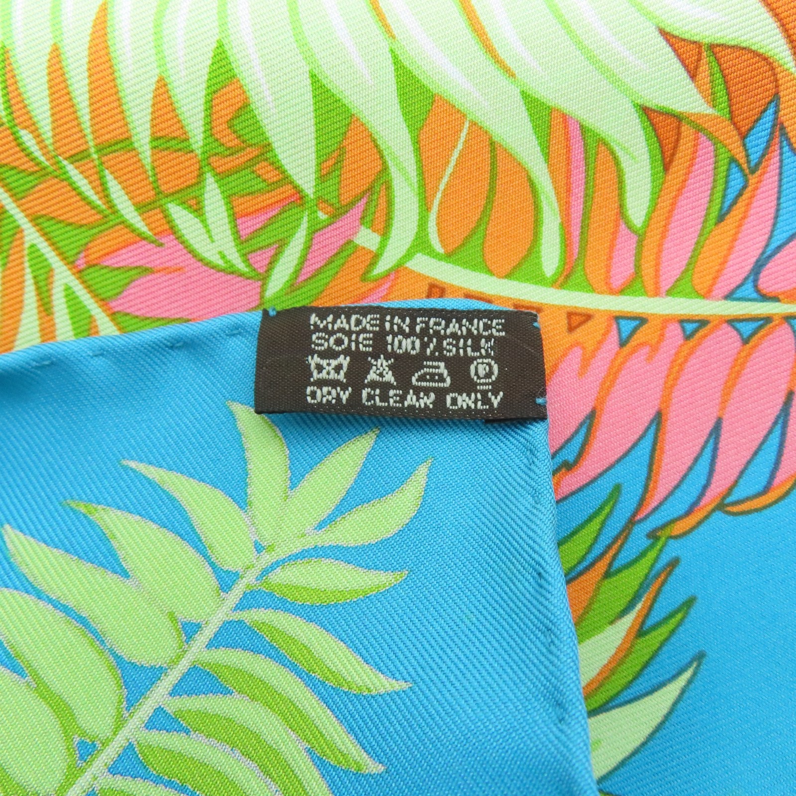 HERMES Silk Scarf 90x90 Orange