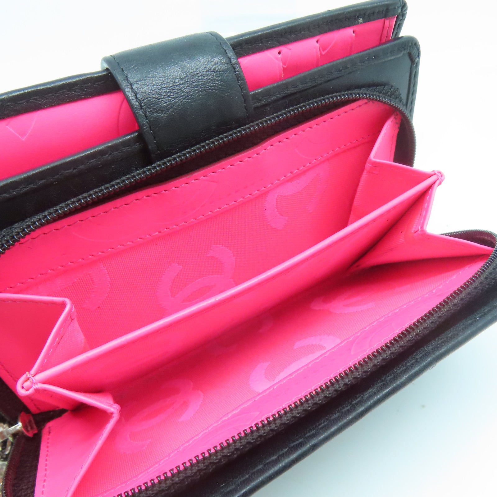 CHANEL 牛皮皮革Cambon Line Wallet銀扣錢包黑色
