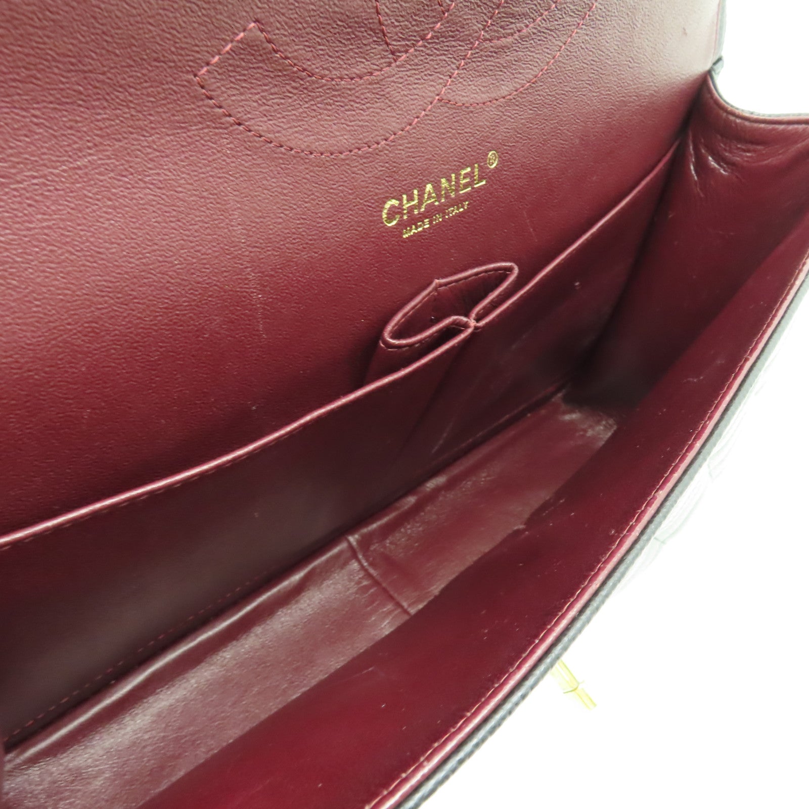 CHANEL 菱格Caviar皮革Classic Flap Jumbo金扣鏈帶肩背袋黒色