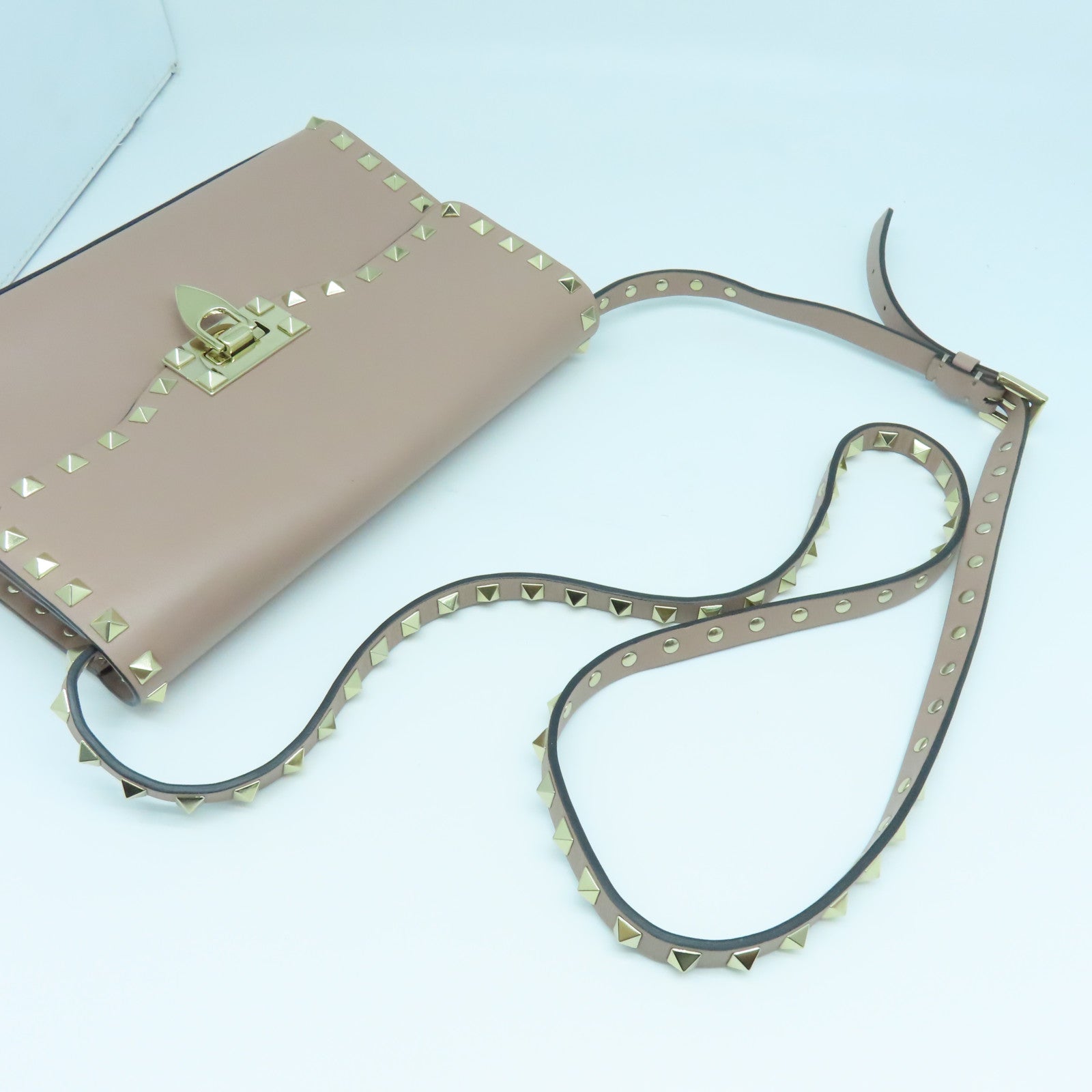 Valentino Calfskin Leather Garavani Rockstud Bag Gold Buckle Shoulder Bag Pink