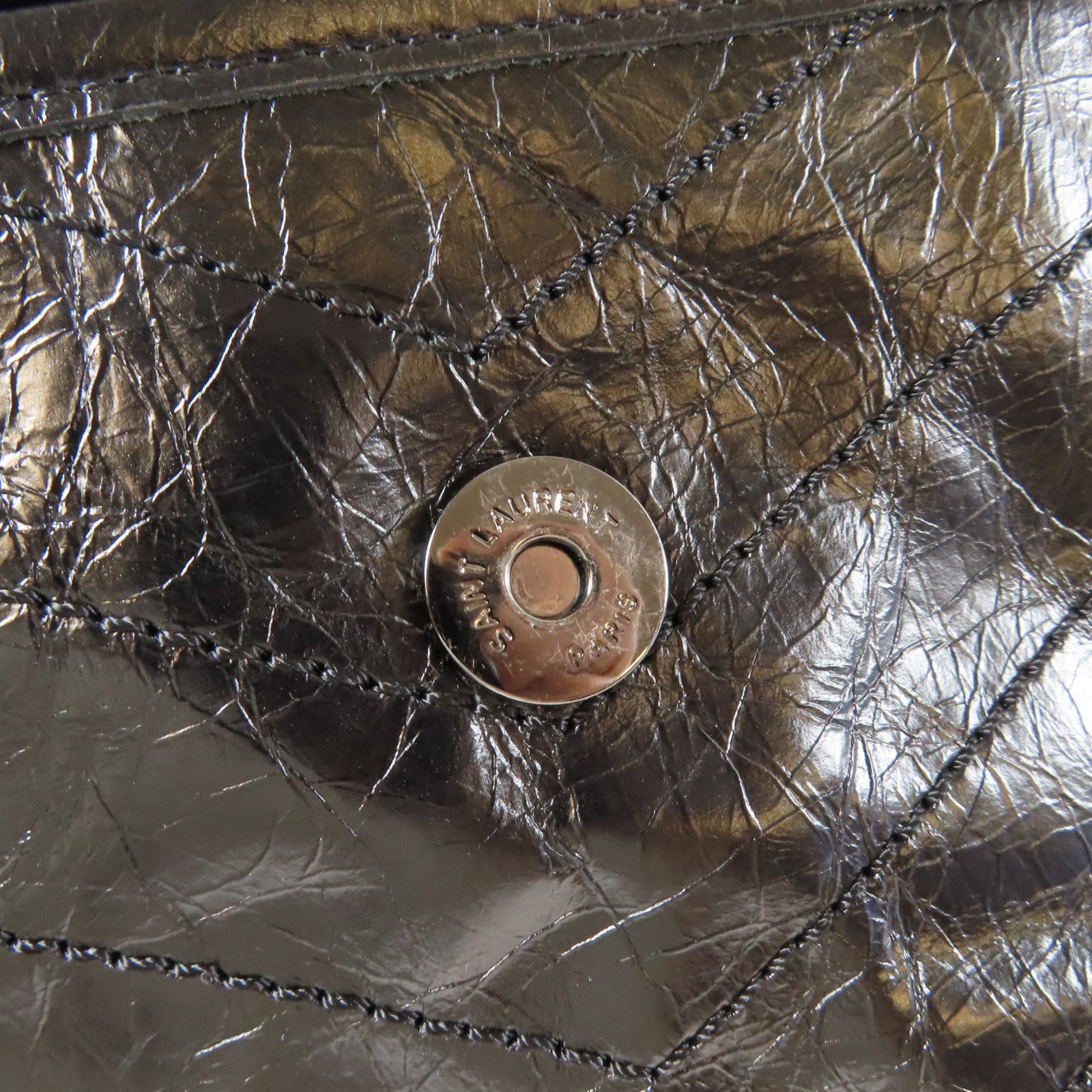 SAINT LAURENT 牛皮皮革Niki Bag黑扣鏈帶肩背袋黑色