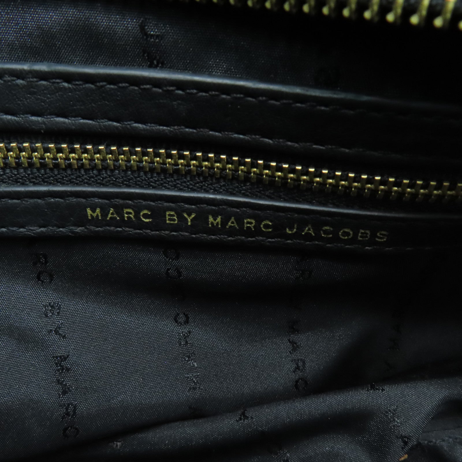 MARC BY MARC JACOBS 【激減優惠】牛皮皮革2 Way Shoulder金扣手挽肩背兩用袋黑色