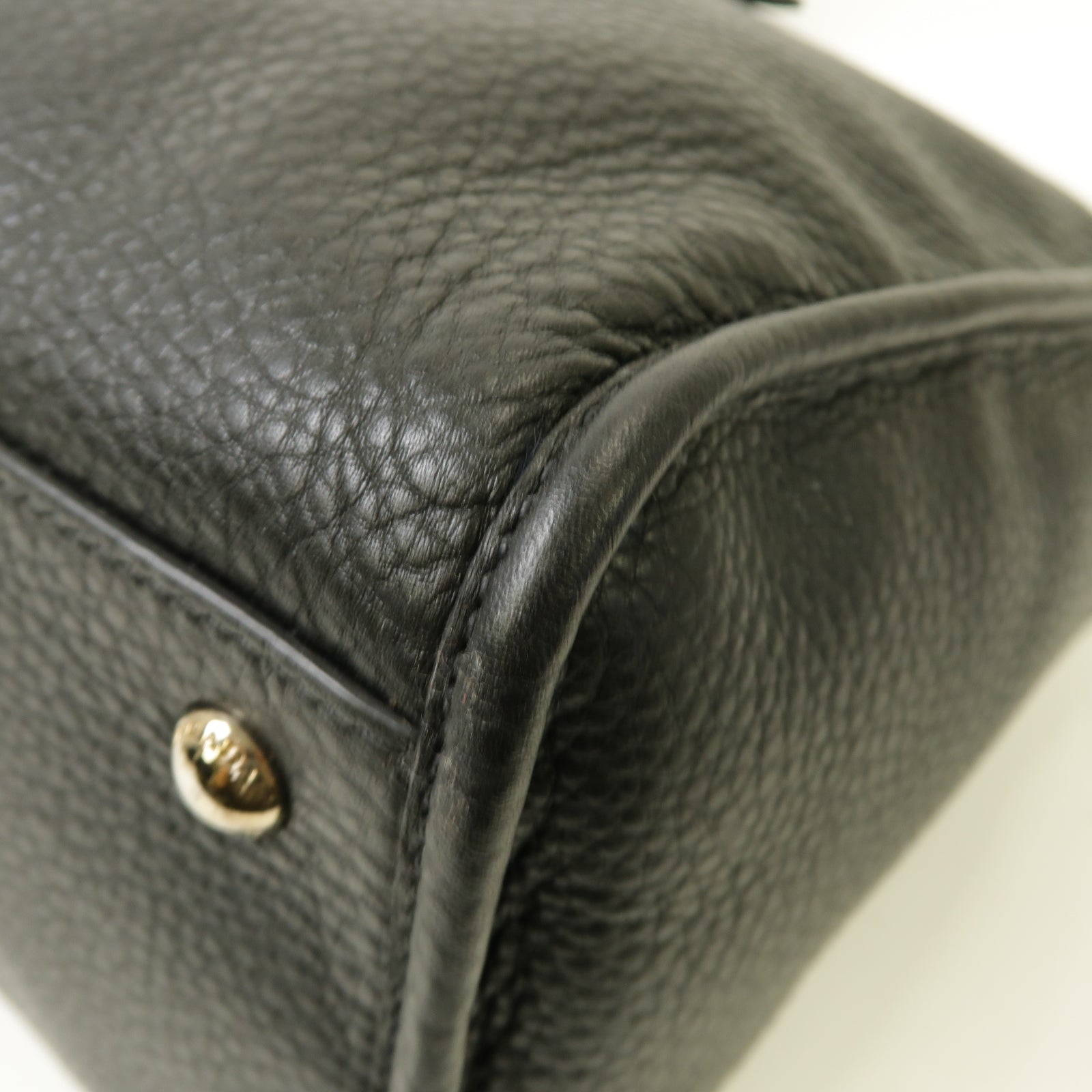 PRADA 牛皮皮革Vitello Daino Zip銀扣手挽肩背兩用袋黑色