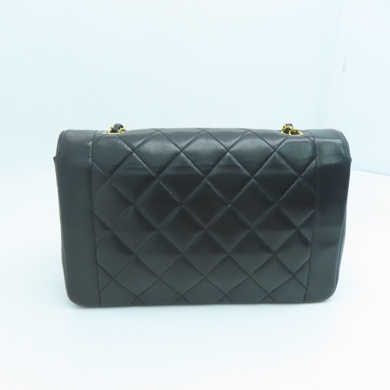 CHANEL 菱格羊皮皮革Diana Chain Shoulder金扣鏈帶肩背袋黑色