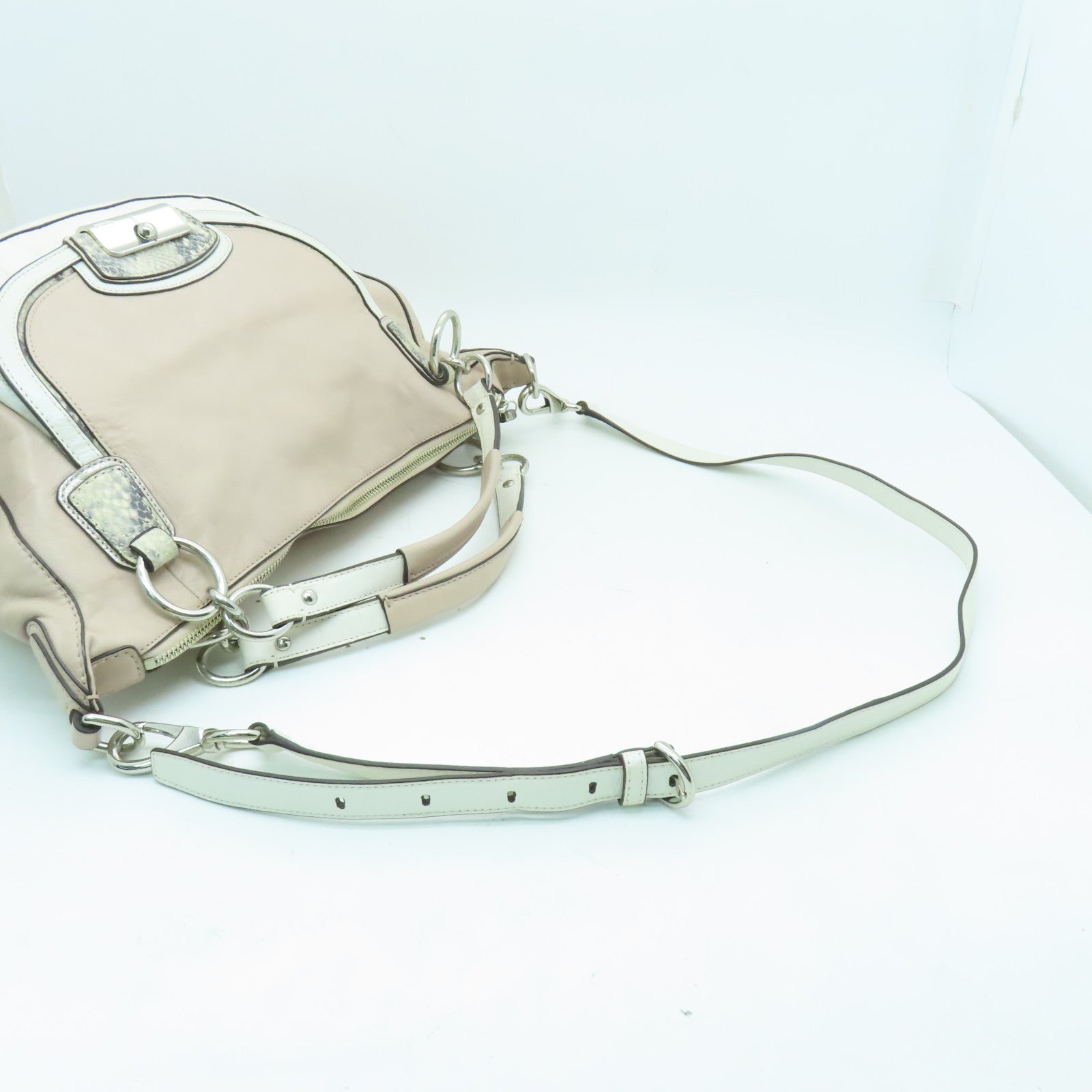 COACH 【激減優惠】牛皮皮革2 Way Shoulder銀扣手挽肩背兩用袋米色