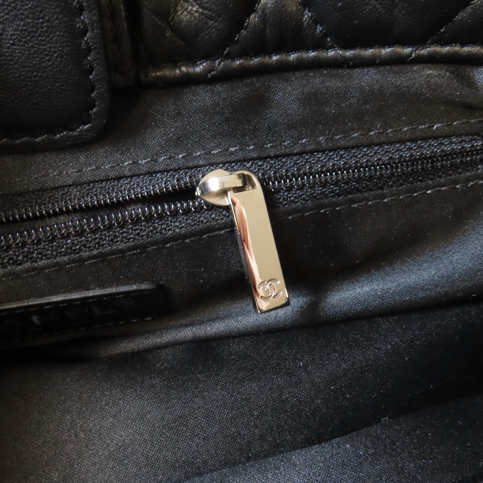 CHANEL 菱格羊皮皮革Chain Shoulder銀扣鏈帶肩背袋黑色