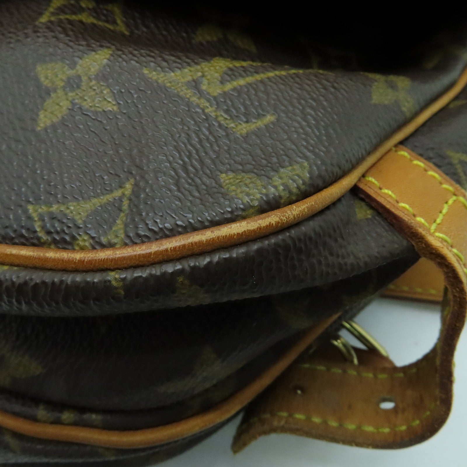 LOUIS VUITTON Mongram Saumur 30金扣肩背袋啡色
