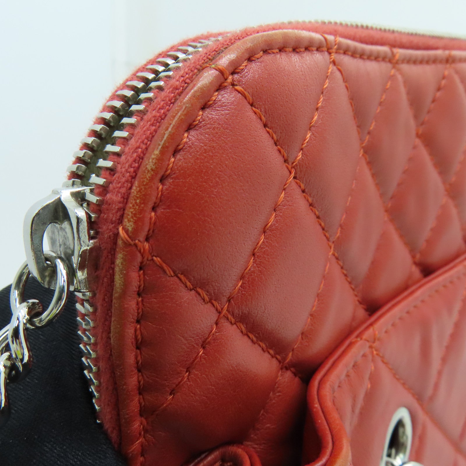 CHANEL 菱格牛皮皮革Chain Shoulder Bag銀扣鏈帶肩背袋紅色
