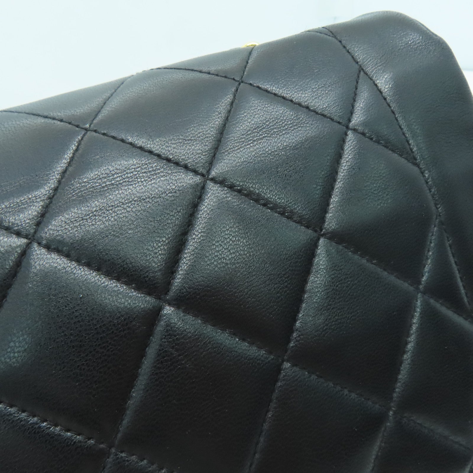 CHANEL 菱格羊皮皮革Diana Chain Shoulder金扣鏈帶肩背袋黑色
