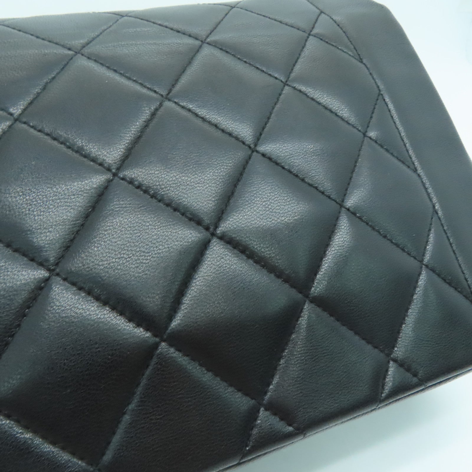 CHANEL 菱格羊皮皮革Diana Chain Shoulder金扣鏈帶肩背袋黑色