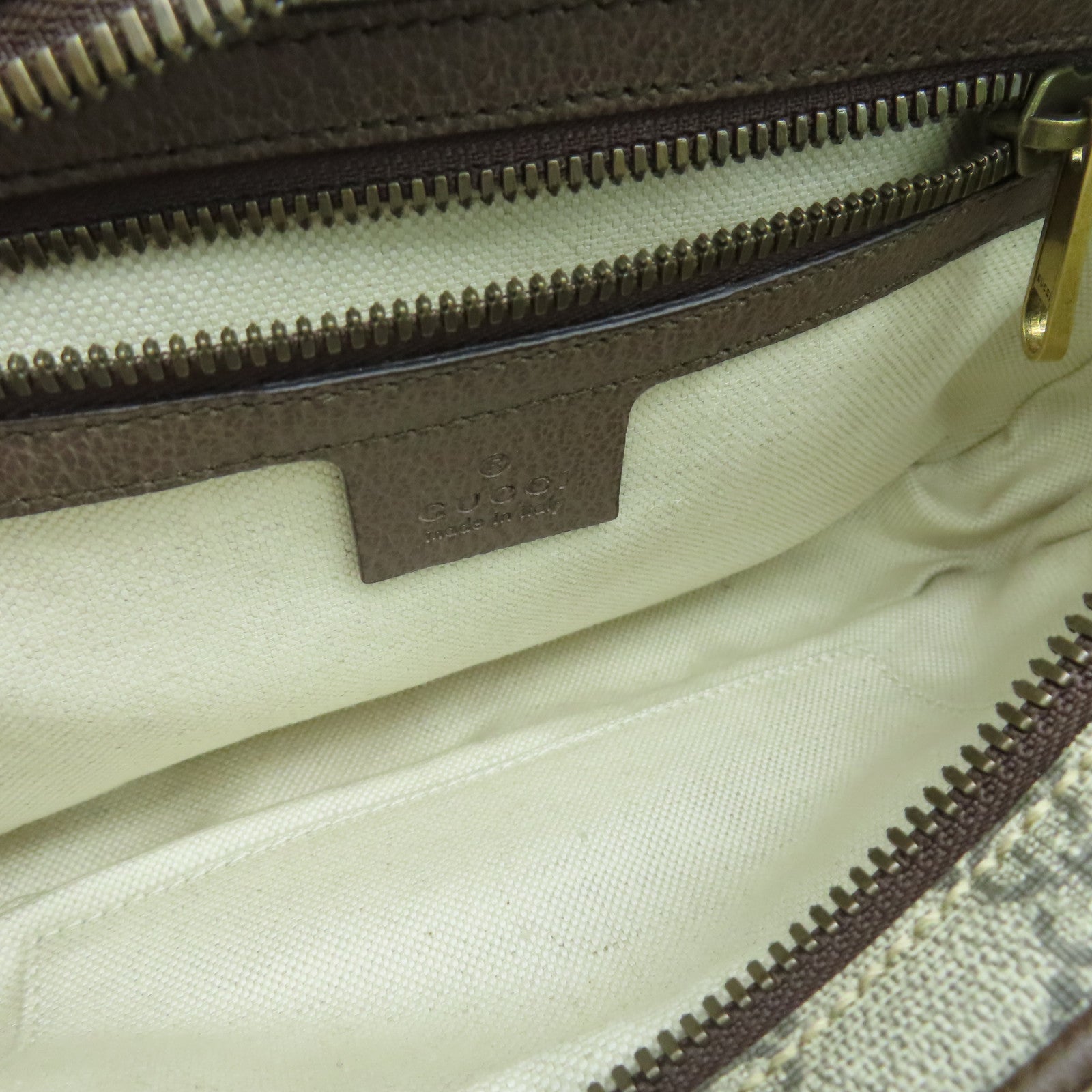 GUCCI 涂层帆布Waist Bag金扣腰包啡色
