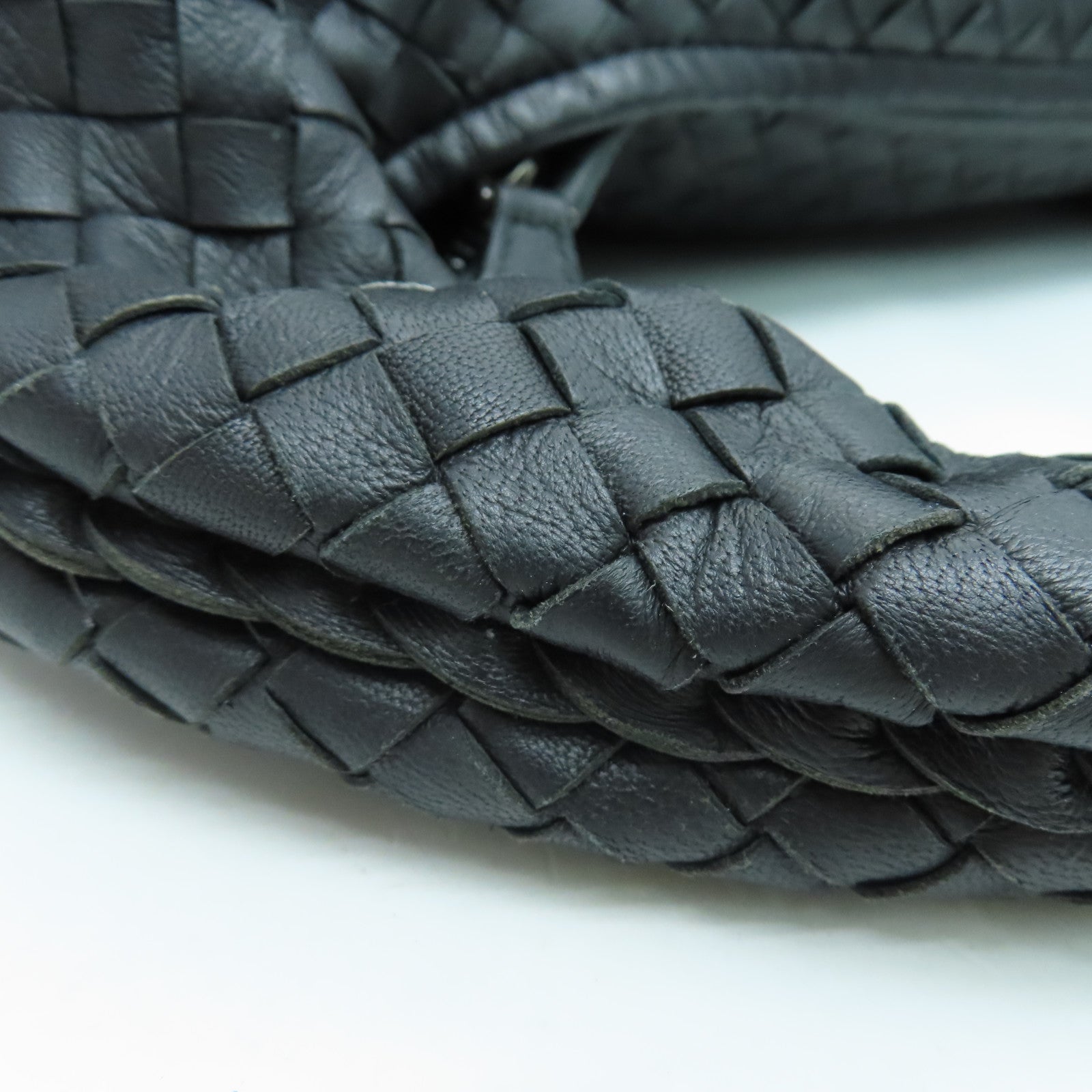 BOTTEGA VENETA 织纹皮革Shouldler Bag手挽袋/肩背袋黑色