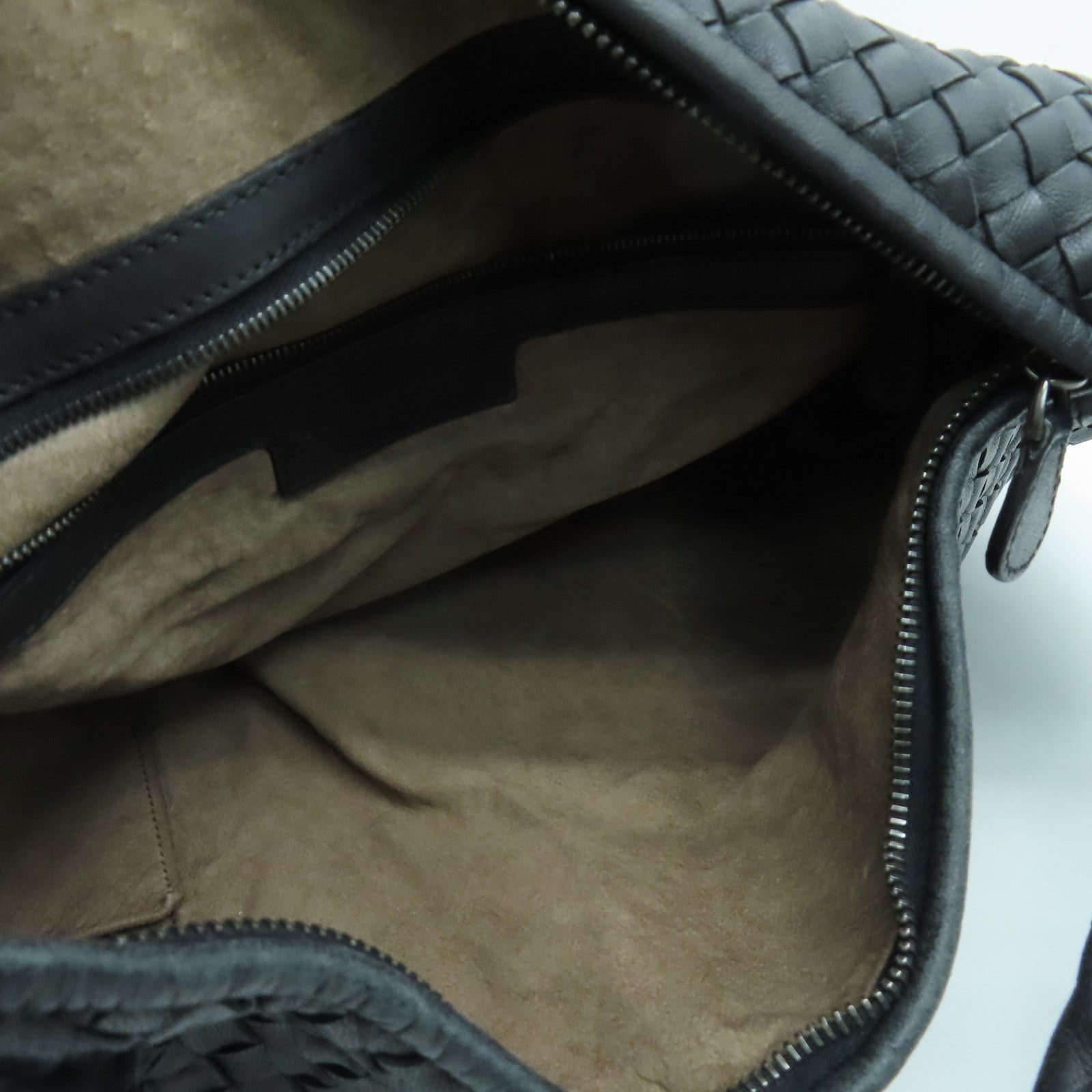 BOTTEGA VENETA 织纹皮革Shouldler Bag手挽袋/肩背袋黑色