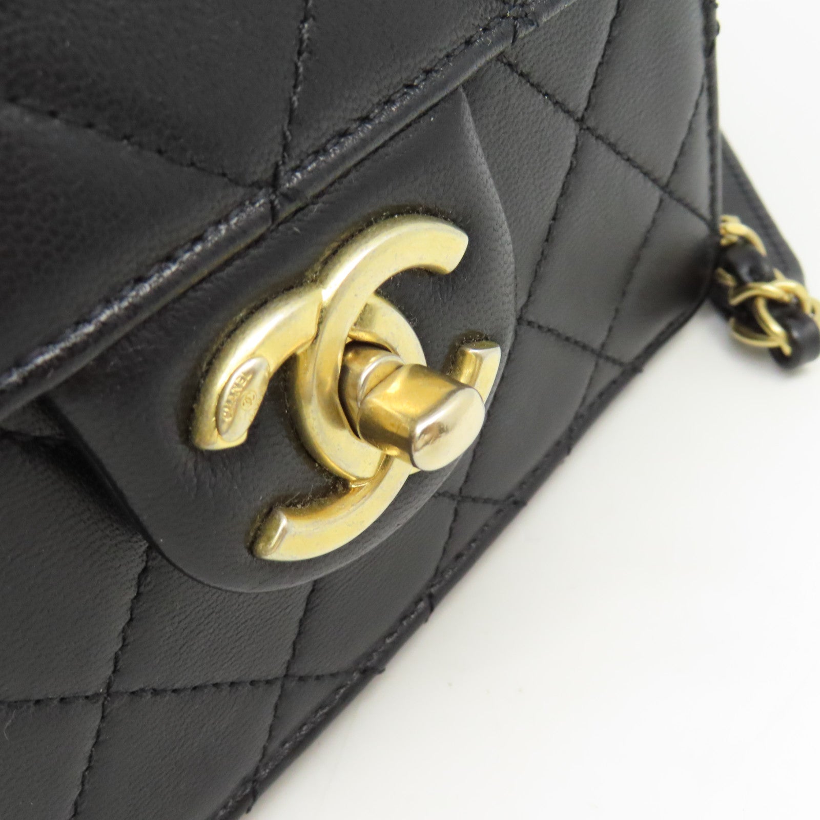 CHANEL 【激減優惠】菱格羊皮皮革Chain Shoulder Bag金扣鏈帶肩背袋黑色