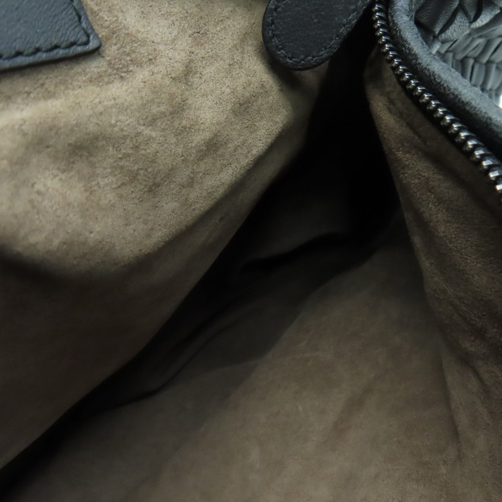 BOTTEGA VENETA 织纹皮革Shouldler Bag手挽袋/肩背袋黑色