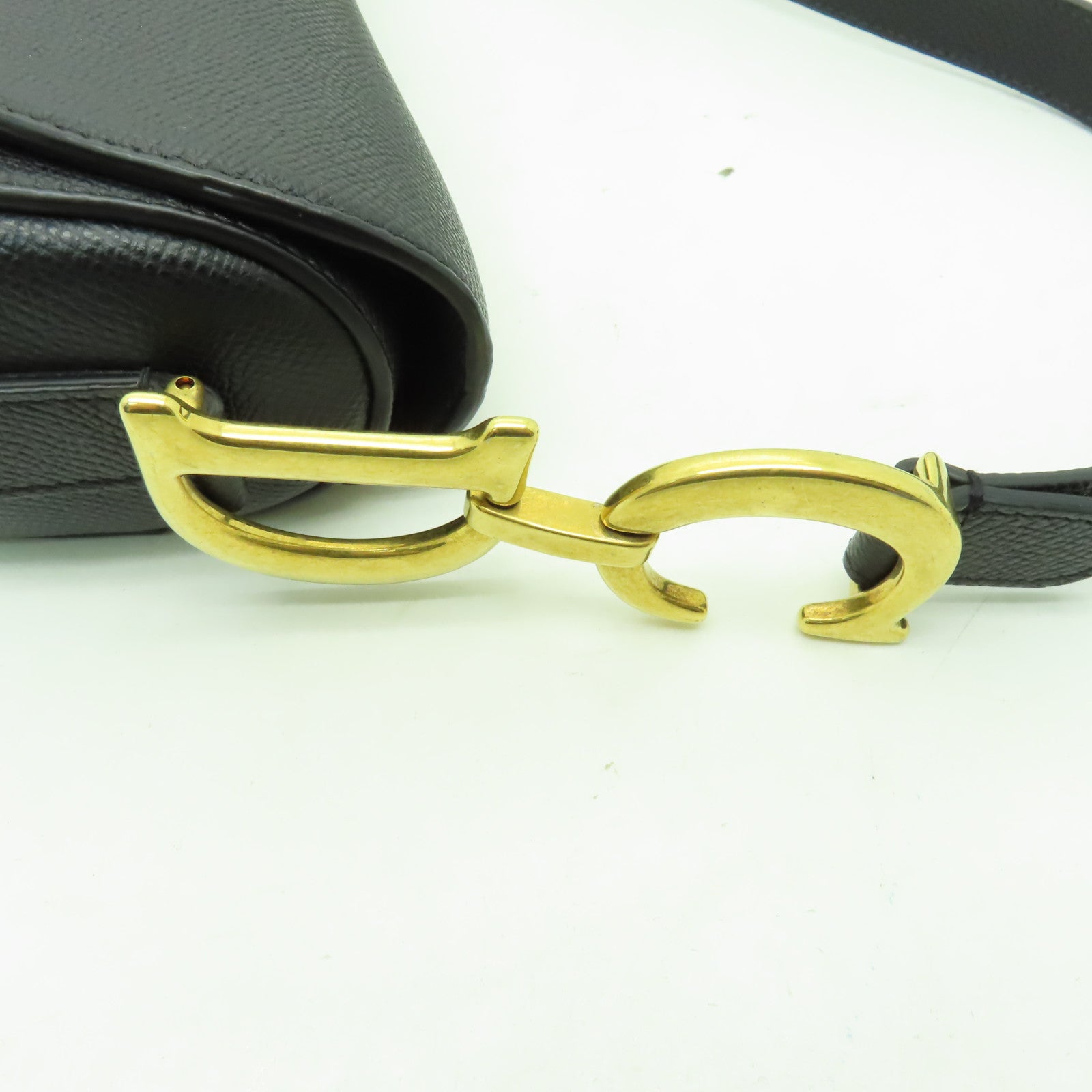 Dior 牛皮皮革Saddle金扣肩背袋黑色