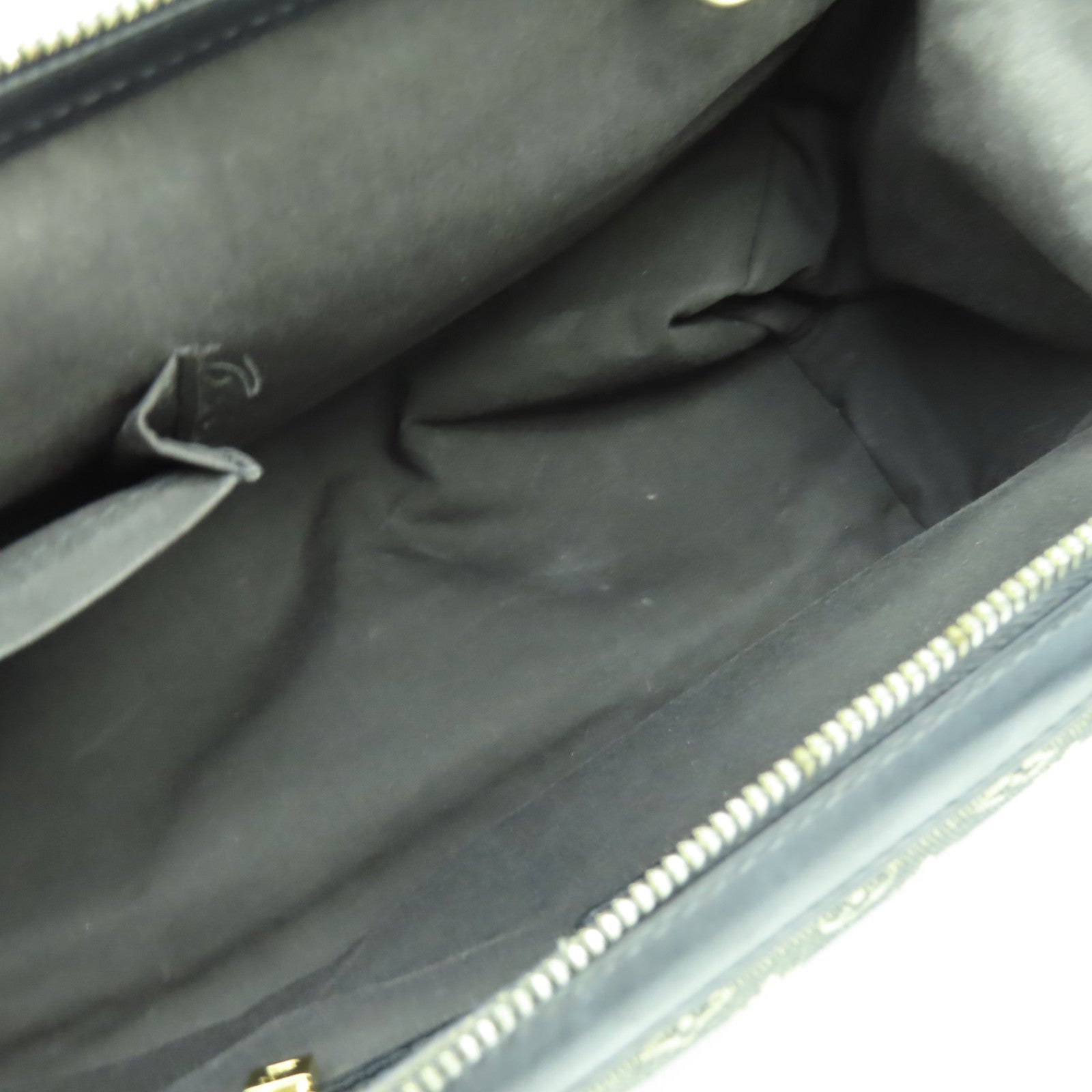LOUIS VUITTON Monogram Mini Josephine PM金扣肩背袋黑色/米色