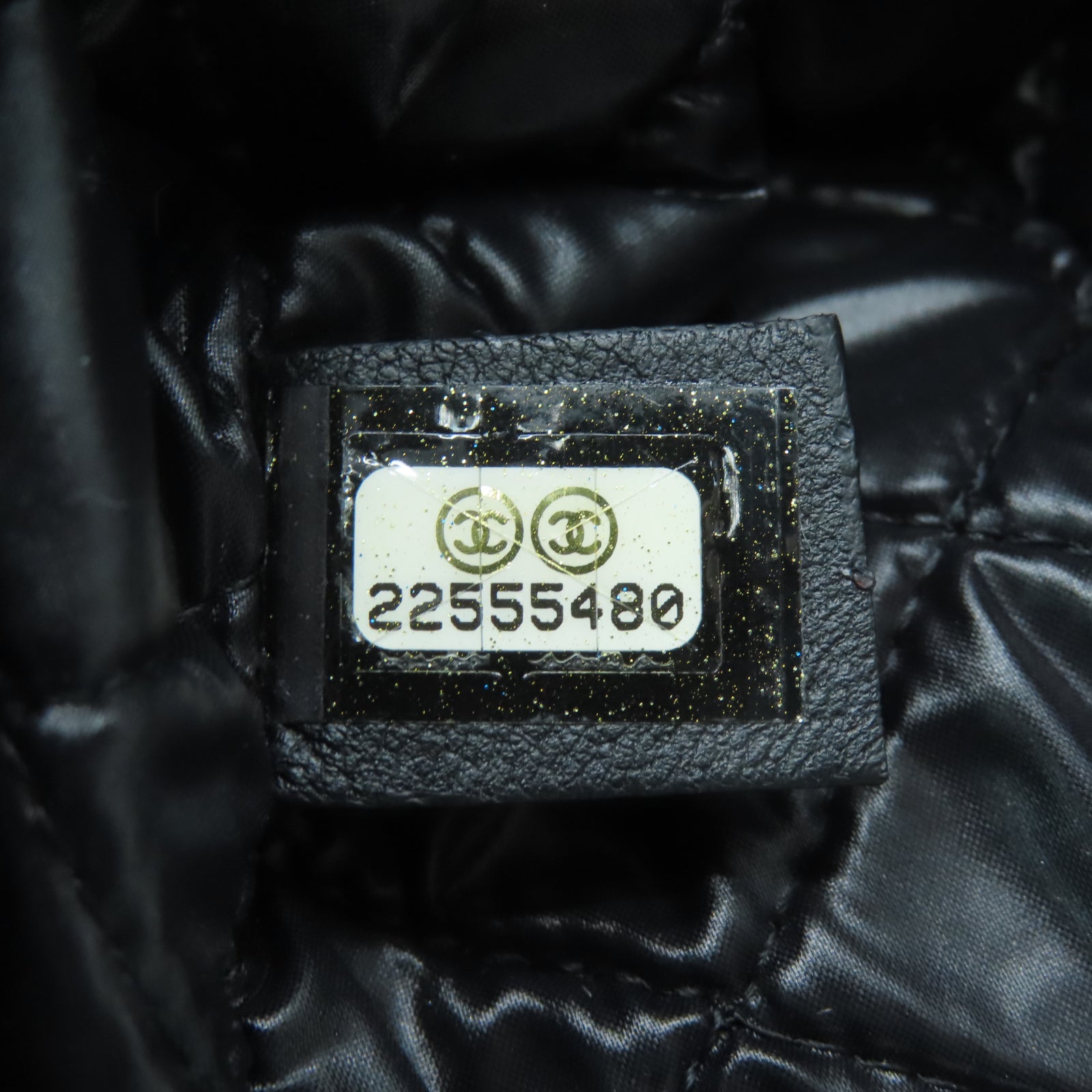 CHANEL 塗層尼龍Pencil Case銀扣手拿包黑色/白色