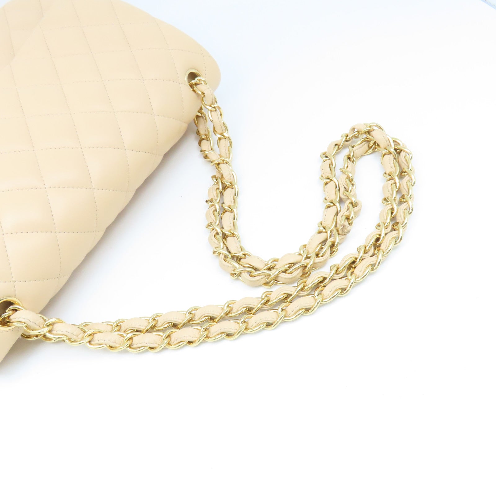 CHANEL 【激減優惠】菱格羊皮皮革Jumbo Chain Shoulder Bag金扣鏈帶肩背袋杏色