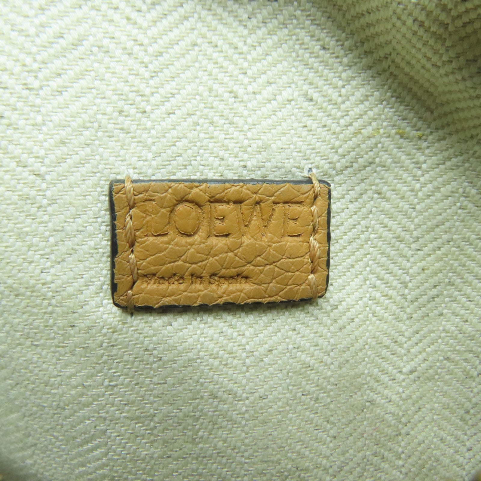 LOEWE 牛皮皮革Mini Puzzle金扣手挽肩背兩用袋啡色