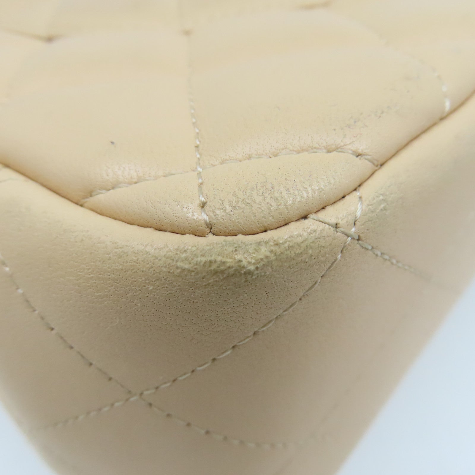 CHANEL 【激減優惠】菱格羊皮皮革Jumbo Chain Shoulder Bag金扣鏈帶肩背袋杏色