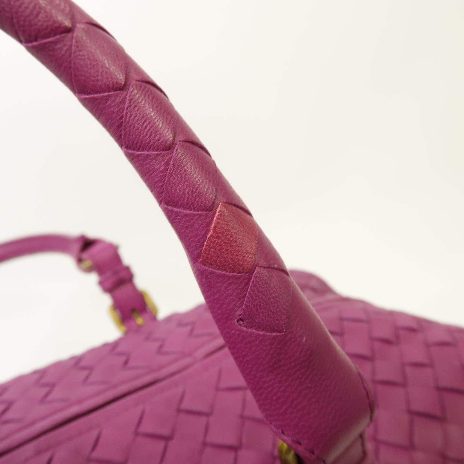 BOTTEGA VENETA 織紋皮革Montaigne Handbag金扣手挽袋紫色