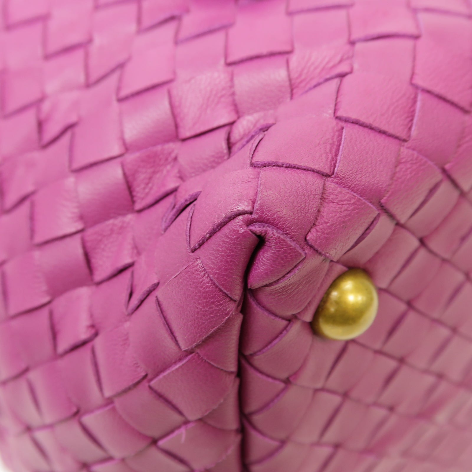 BOTTEGA VENETA 織紋皮革Montaigne Handbag金扣手挽袋紫色