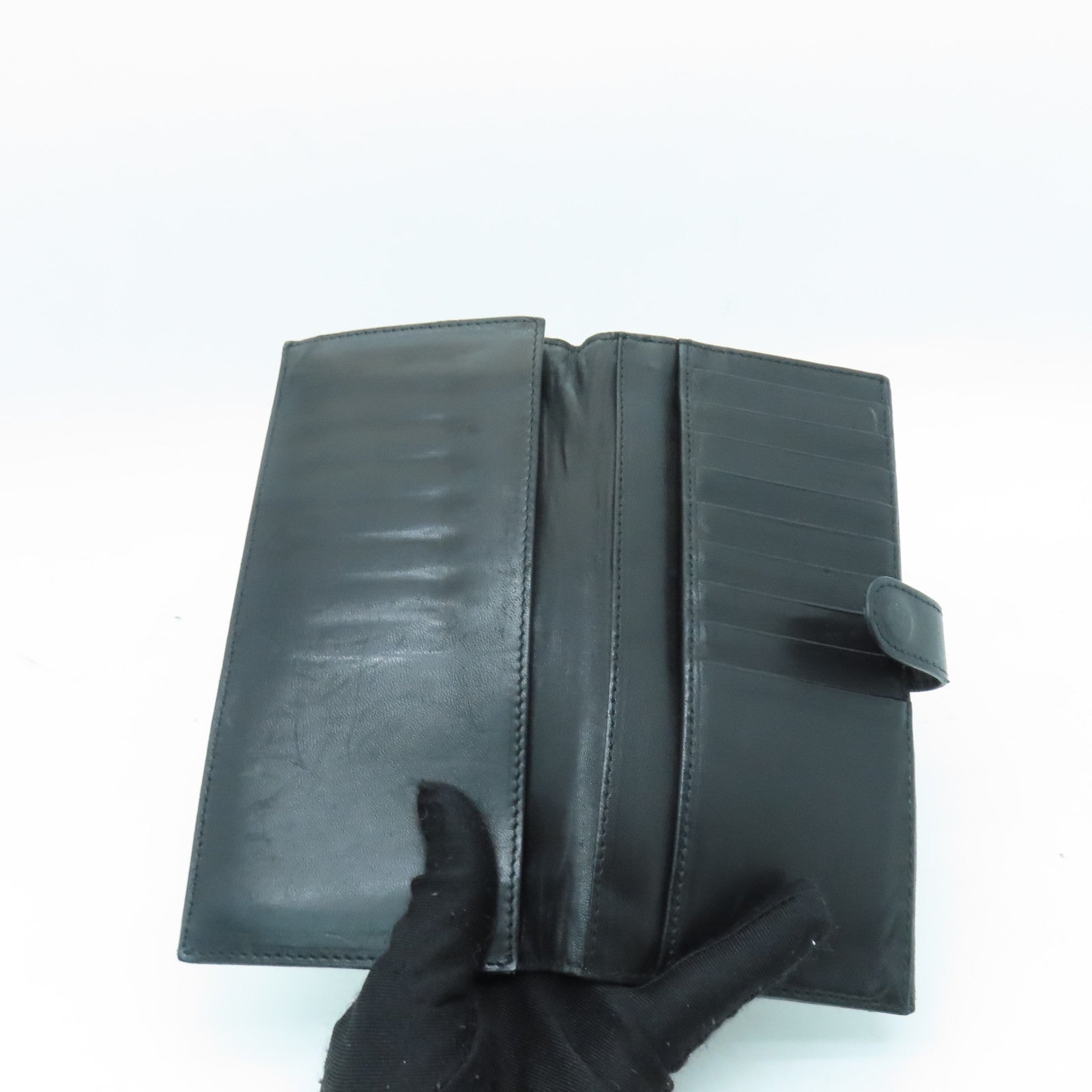 BOTTEGA VENETA 【激減優惠】皮革Wallet銀扣長錢包黑色