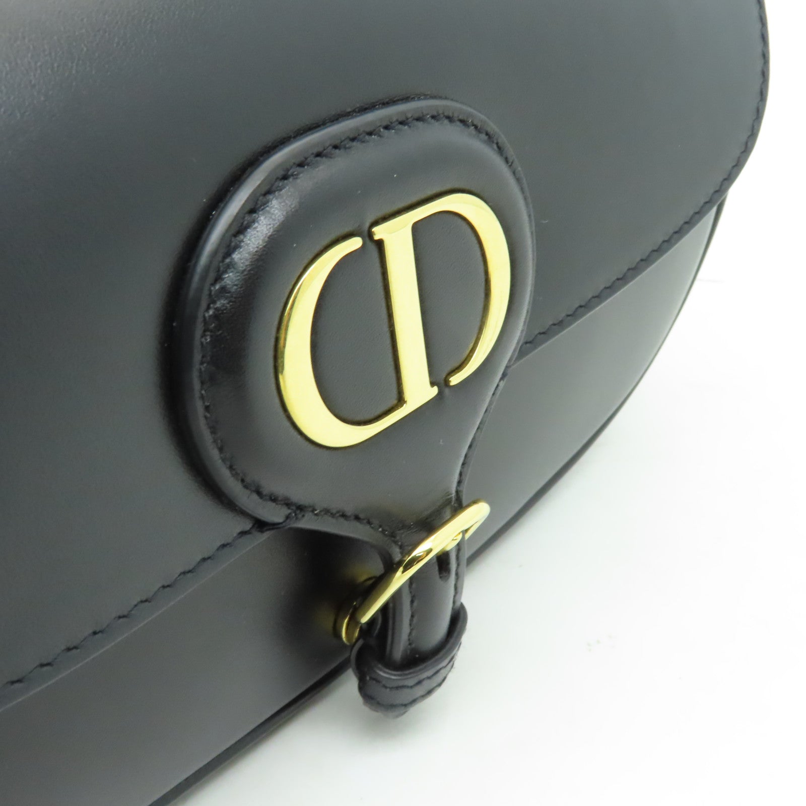 Dior 牛皮皮革Dior Bobby金扣肩背袋黑色