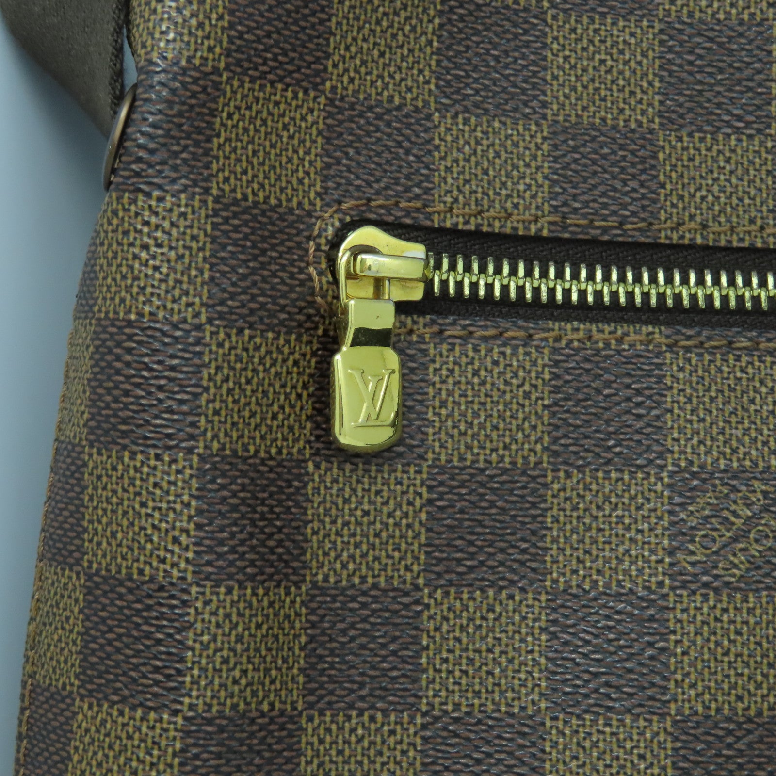 LOUIS VUITTON Damier Brooklyn MM Gold Buckle Shoulder Bag Brown