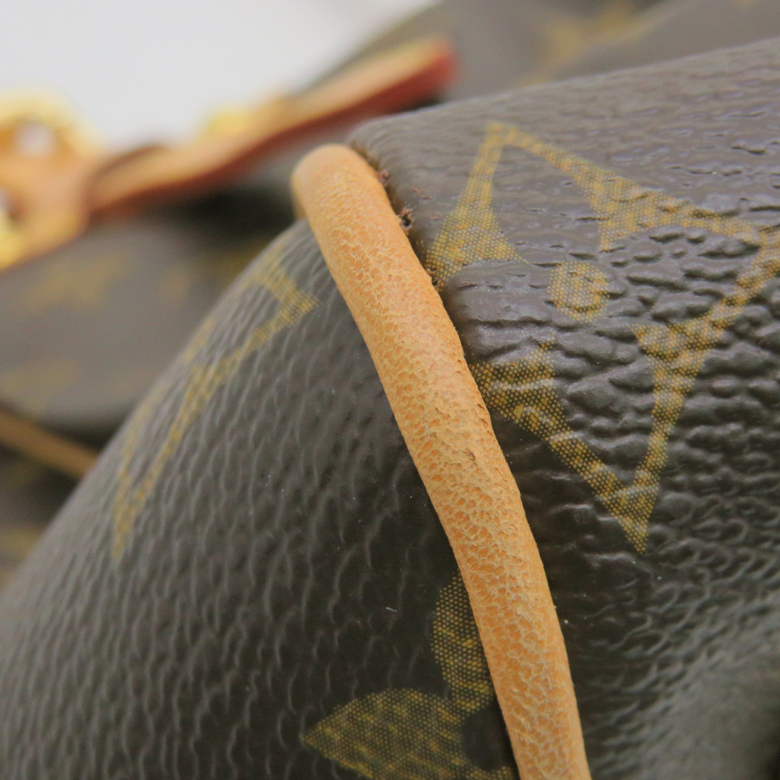 LOUIS VUITTON 【激减优惠】Monogram Tivoli GM金扣手挽袋啡色