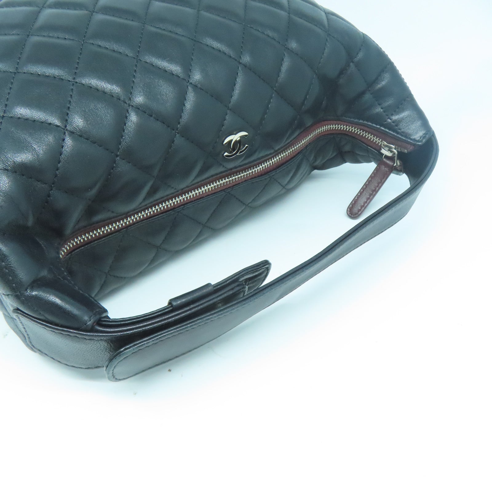 CHANEL 菱格羊皮皮革Handbag銀扣手挽袋黑色