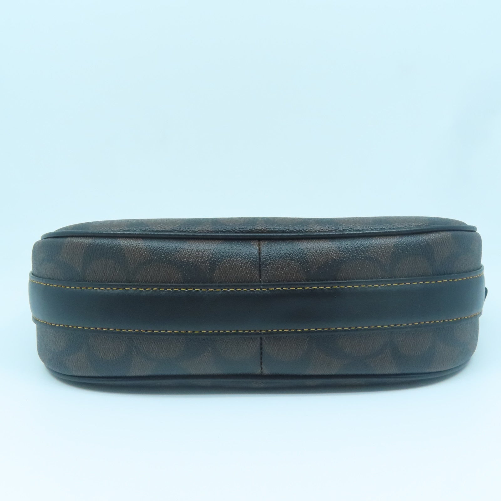 COACH 塗層帆布Shoulder Bag金扣肩背袋啡色米色