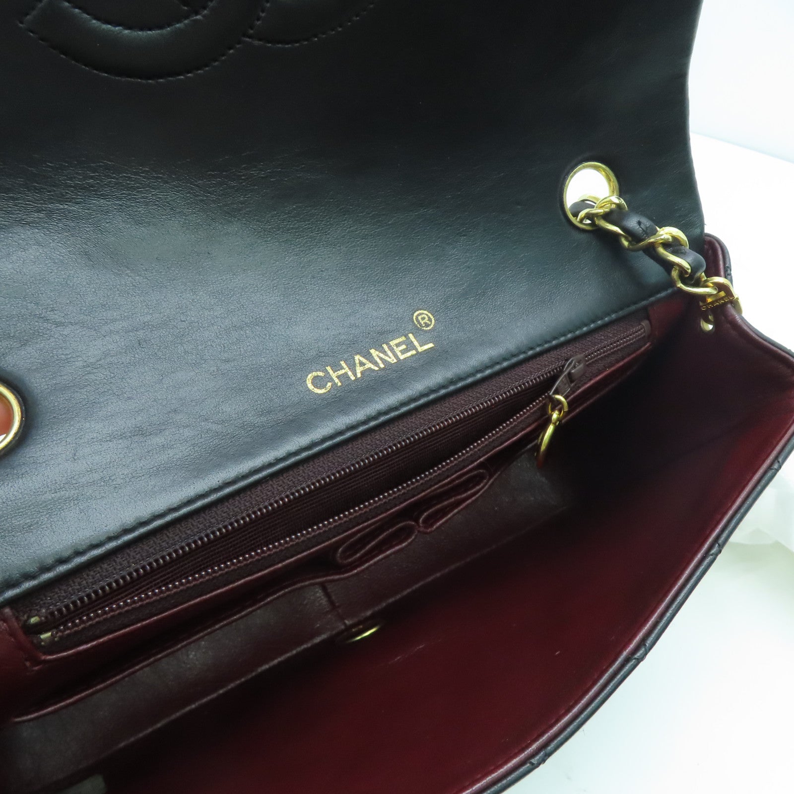 CHANEL 菱格羊皮皮革Chain Shoulder金扣鏈帶肩背袋黑色
