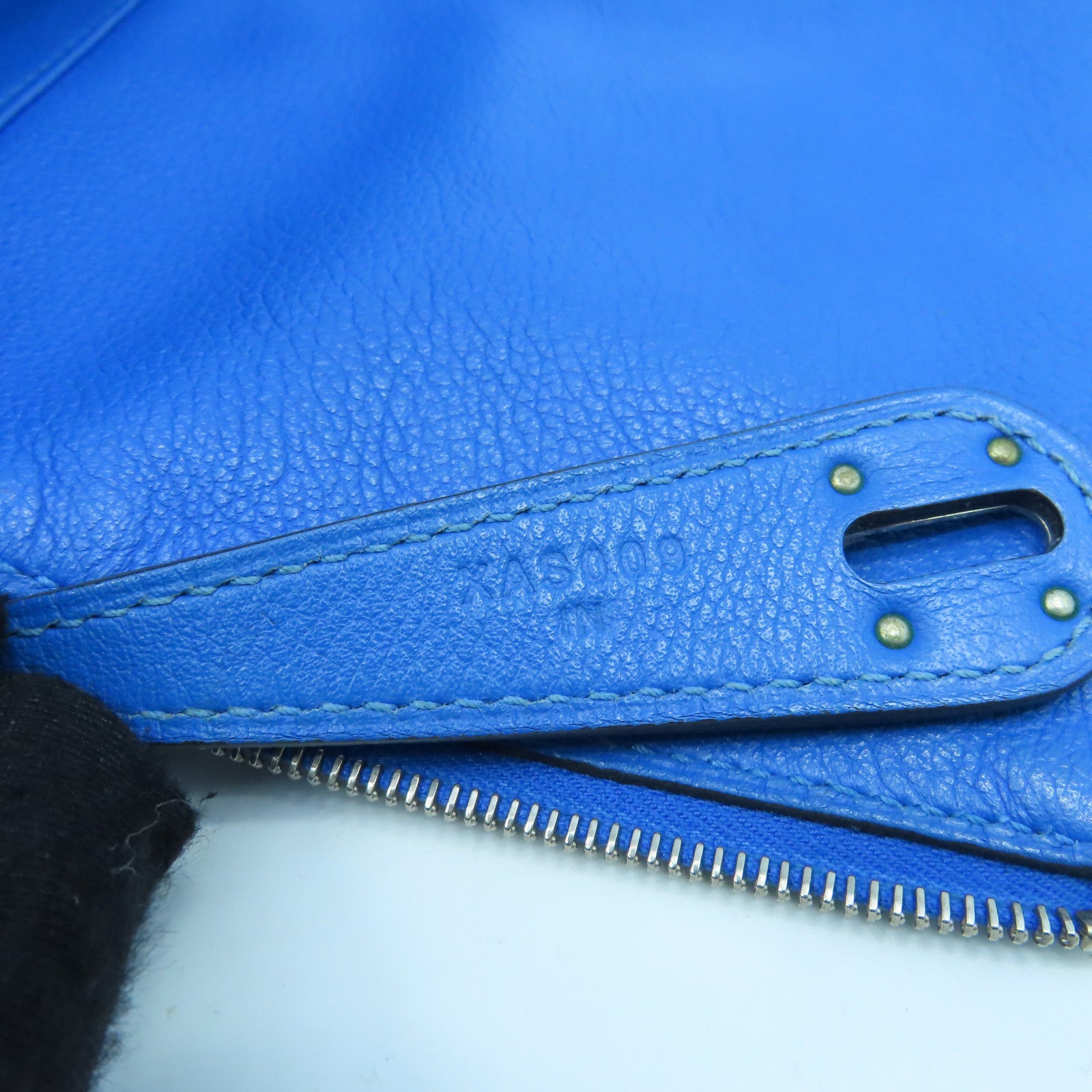 HERMES Evercolor皮革Lindy 26银扣手挽肩背两用袋Bleu Hydra蓝色