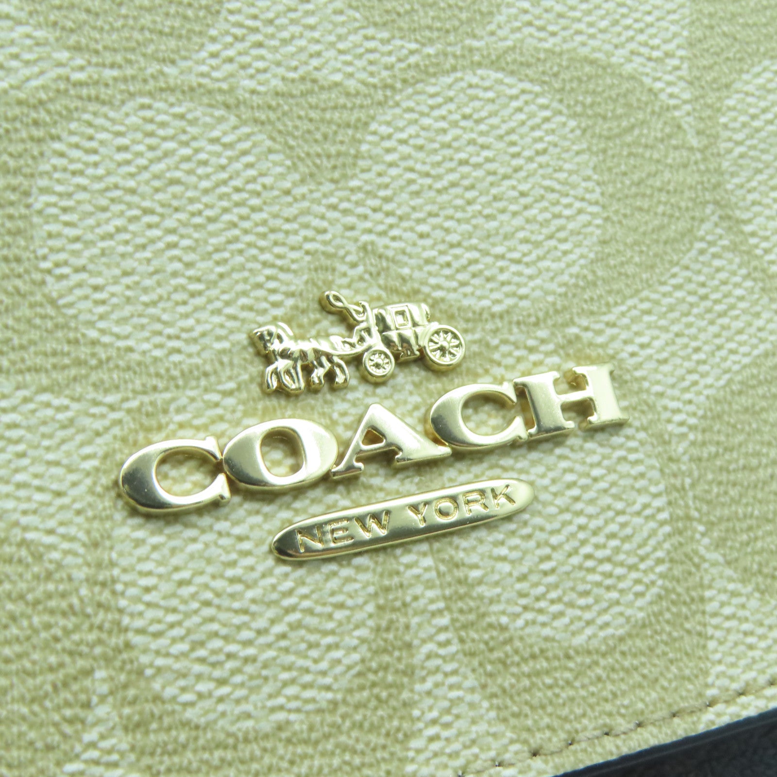 COACH 塗層帆布Shoulder Bag金扣肩背袋啡色米色