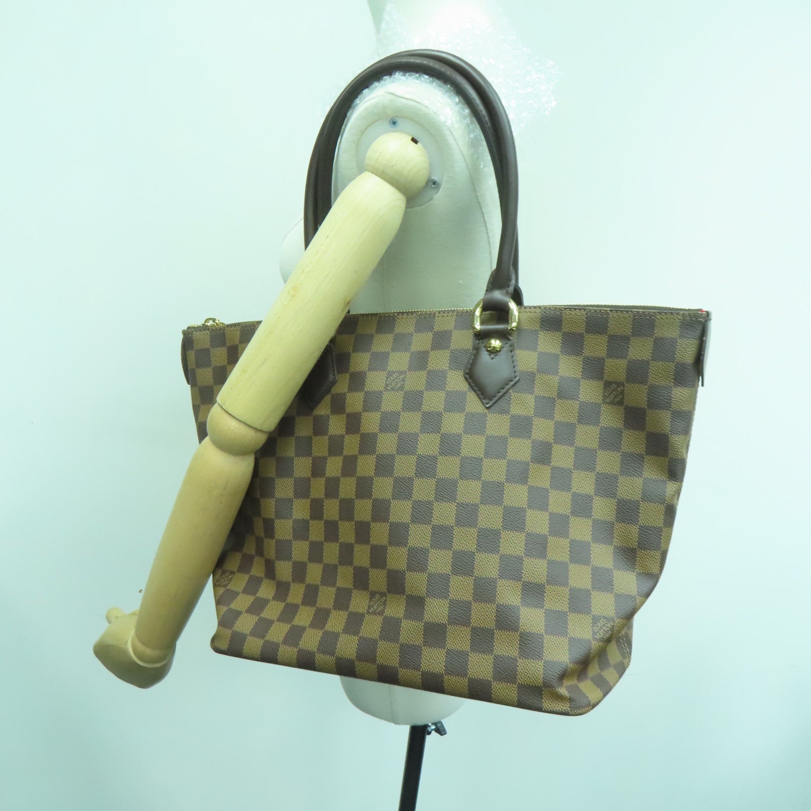 LOUIS VUITTON Damier Saleya MM gold buckle handle bag / shoulder bag brown